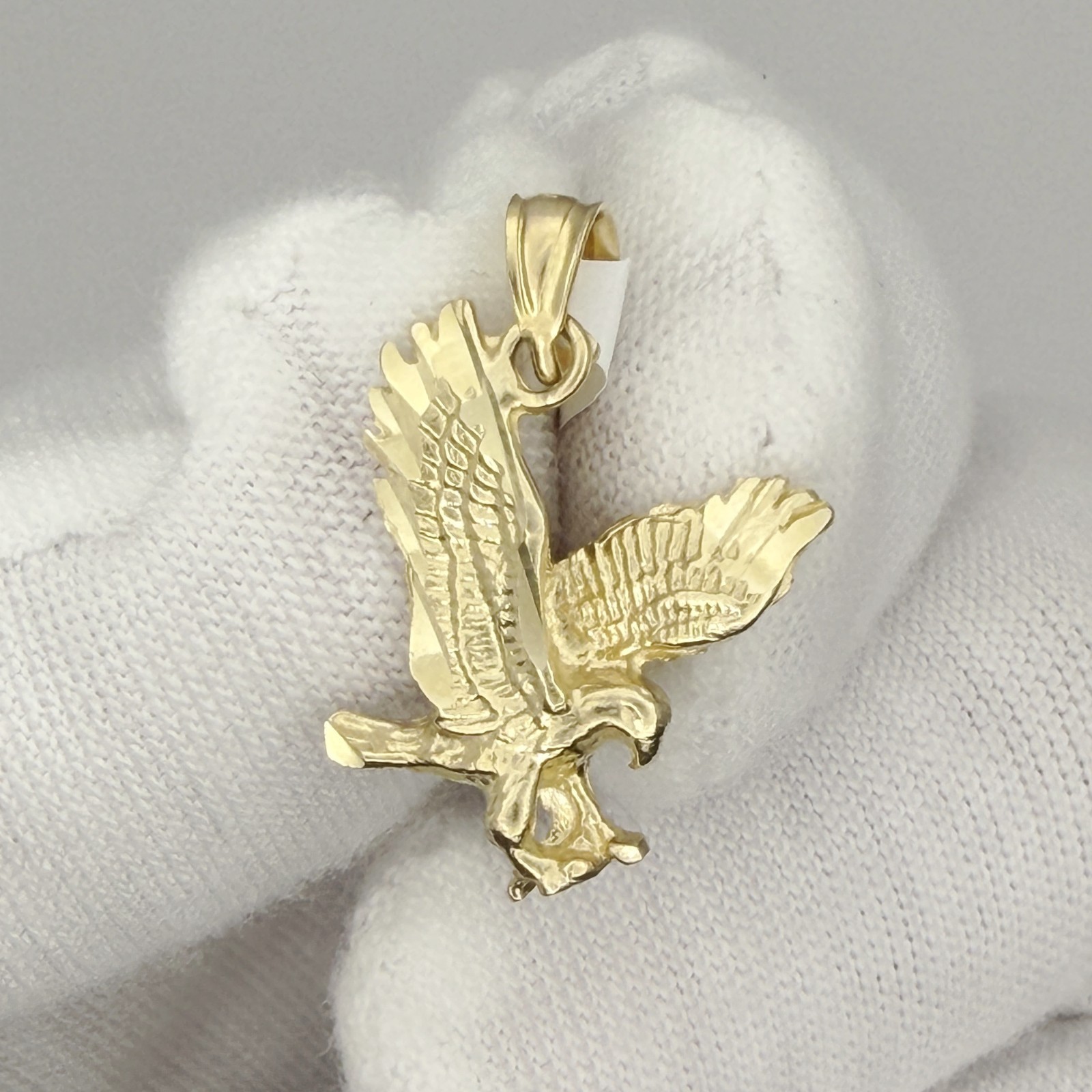 10k Yellow Gold Diamond-Cut Flying Eagle Bird Charm Pendant Jewelry Gift For Him