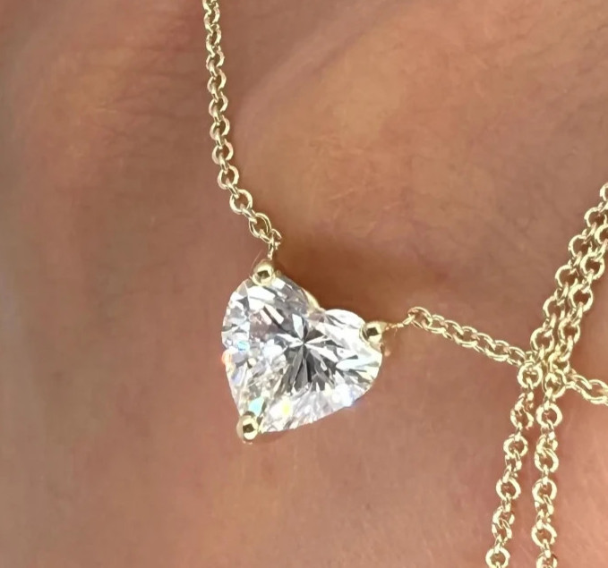 2Ct Heart-Cut EF/VS1 Lab Grown Diamond Prong Necklace& Pendant 14k Yellow Gold