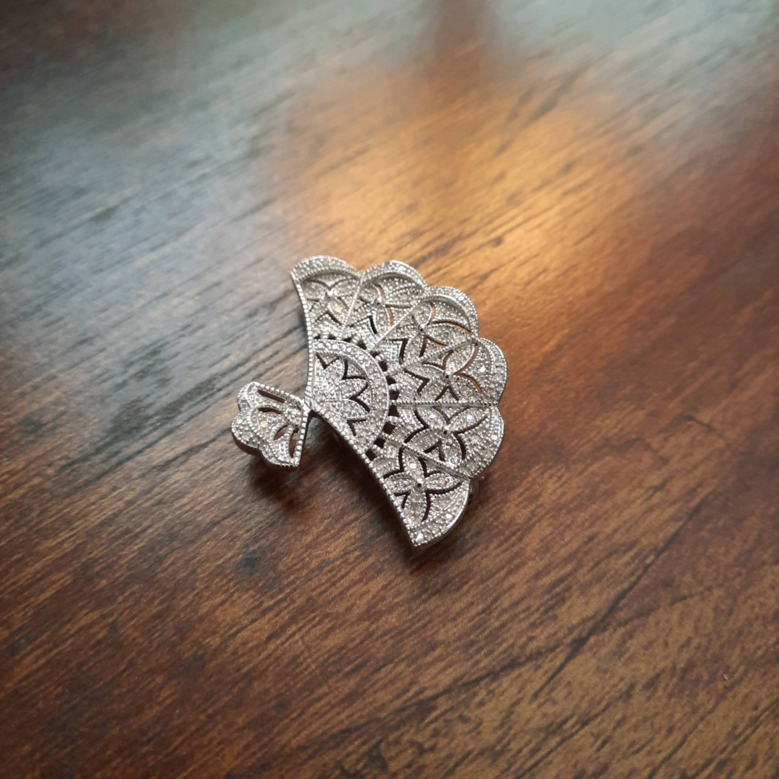 Sterling Silver Diamond Chip Fan Brooch Pin Necklace