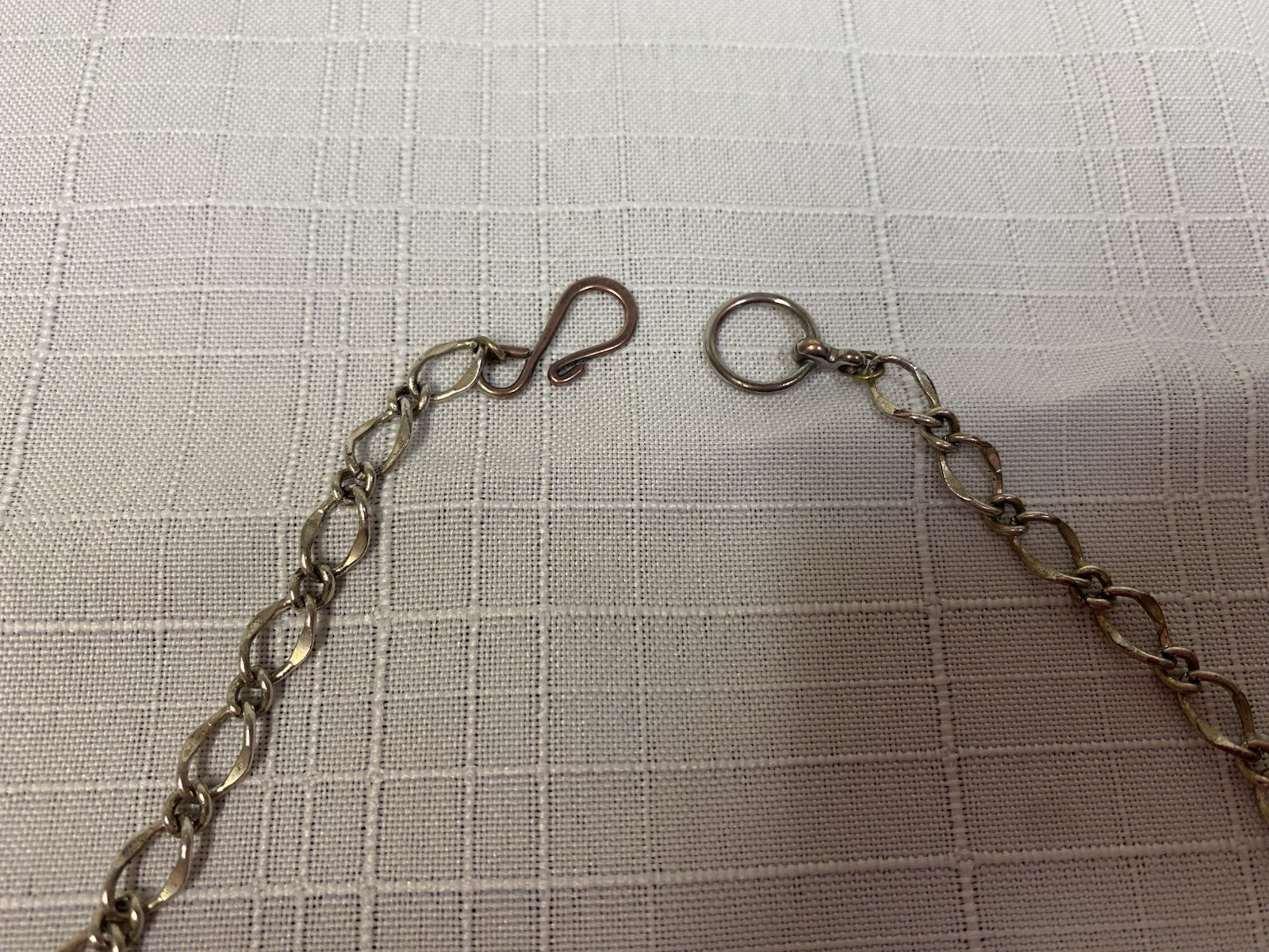 Silver Tone Chain Necklace Vintage Hook Closure 17” Metal No Stone