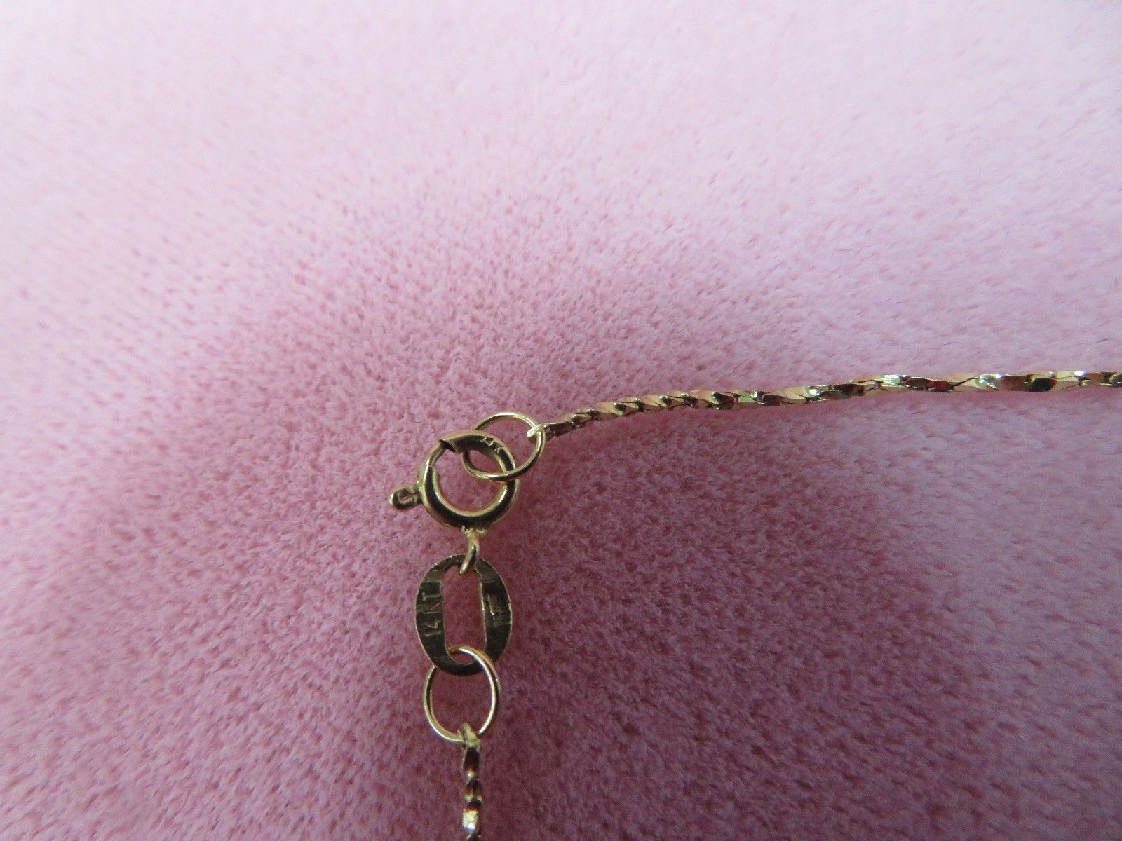 17.75″ Italy 14K Solid Y. Gold Twisted Flat C Link Chain Necklace 2 Grams