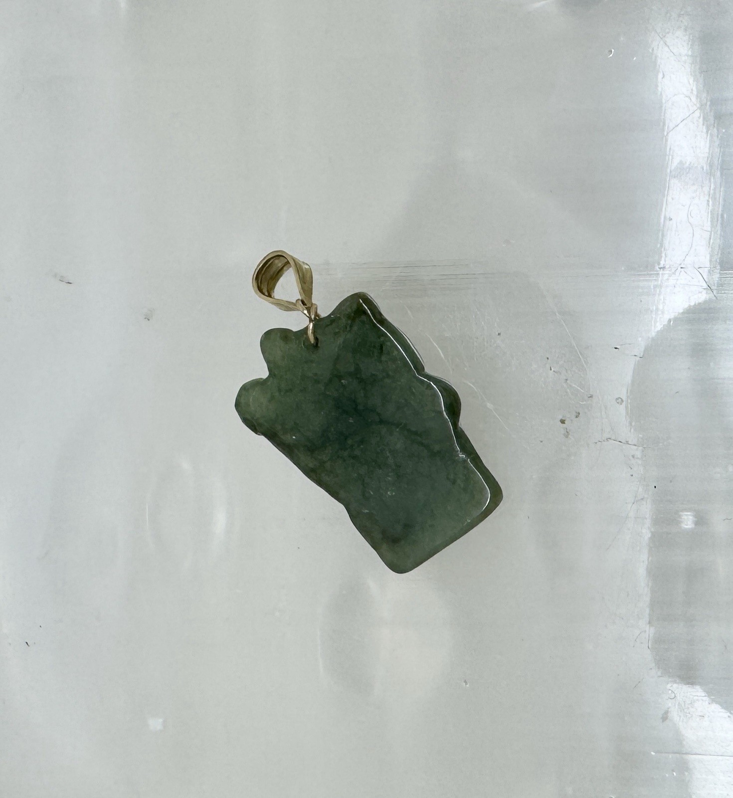 Maneki Neko Waving Hand Lucky Cat Jade Carved Cute Pendant 10K Real Gold Bail招財貓