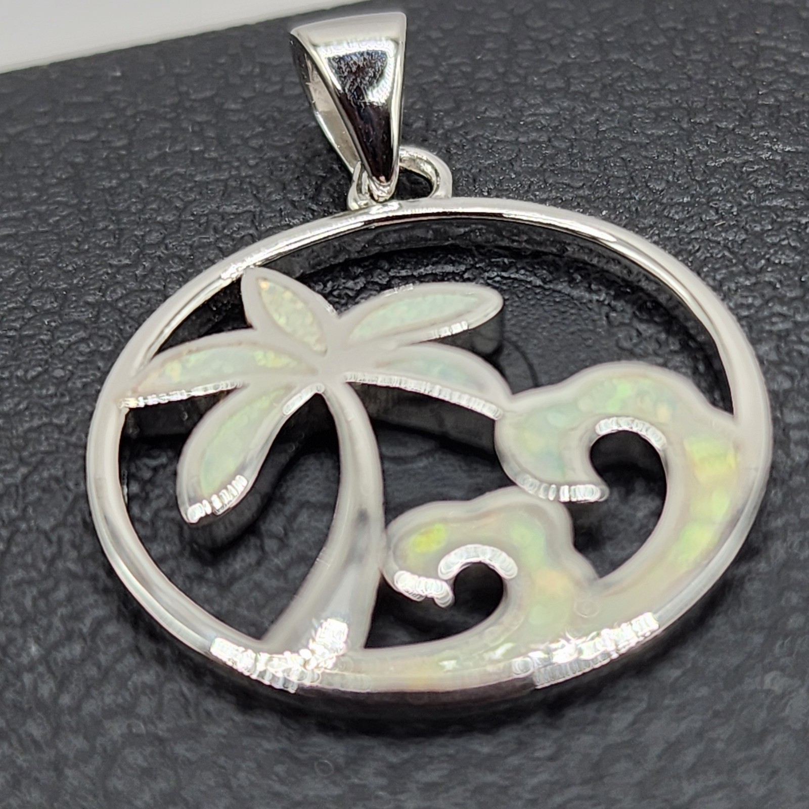 925 NEW Sterling Silver Pendant- Lab Opal Waves & Palm Trees 19mm Diameter FREE