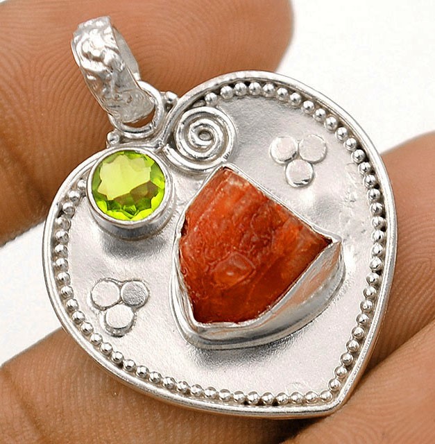 Natural Heart Orange Kyanite & Peridot 925 Solid Sterling Silver Pendant