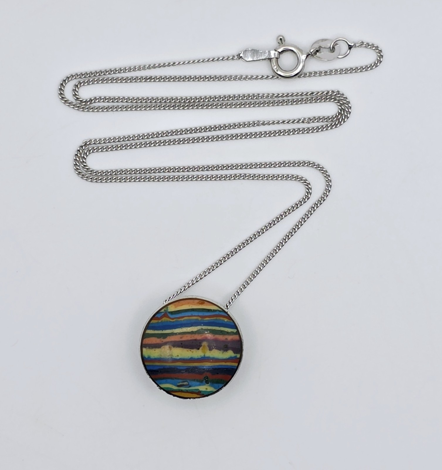 Vintage 925 Sterling Silver Rainbow Calsilica Round Pendant Necklace Artisan