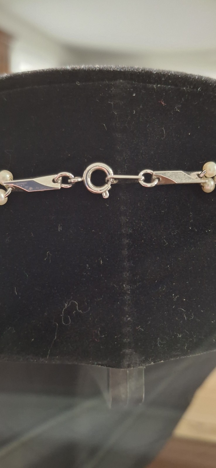 Silver Tone Beaded Chain Necklace with Lobster Clasp Metal No Stone Chain Style