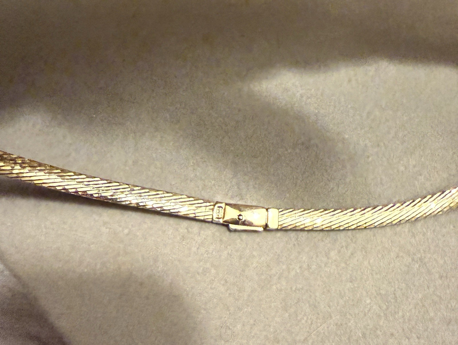 Vintage Omega Reversible 14 K Yellow/White Gold Necklace 18 In Approximately 18G