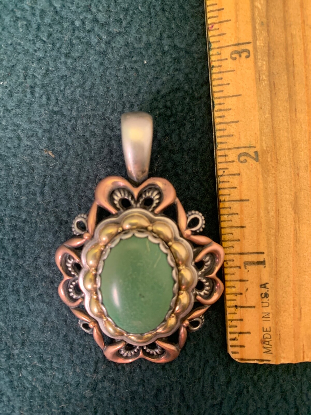 DESIGNER CAROLYN POLLACK STERLING SILVER MIXED METAL GREEN STONE PENDANT