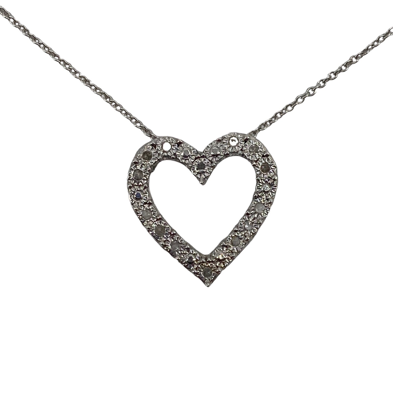 MACY’S Bridge Diamond Hearts 1/10CTW Sterling Silver Pendant Necklace NIB