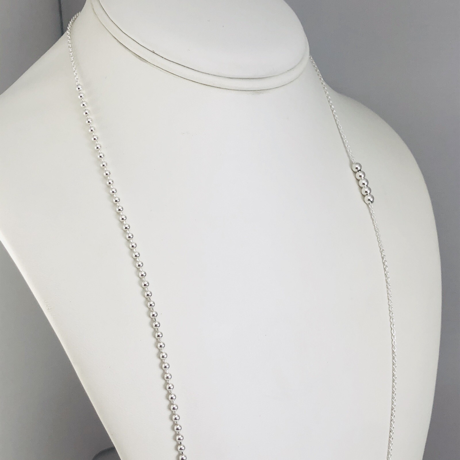 Tiffany & Co Mixed Bead Chain 28″ to 32″ in Sterling Silver Adjustable Necklace