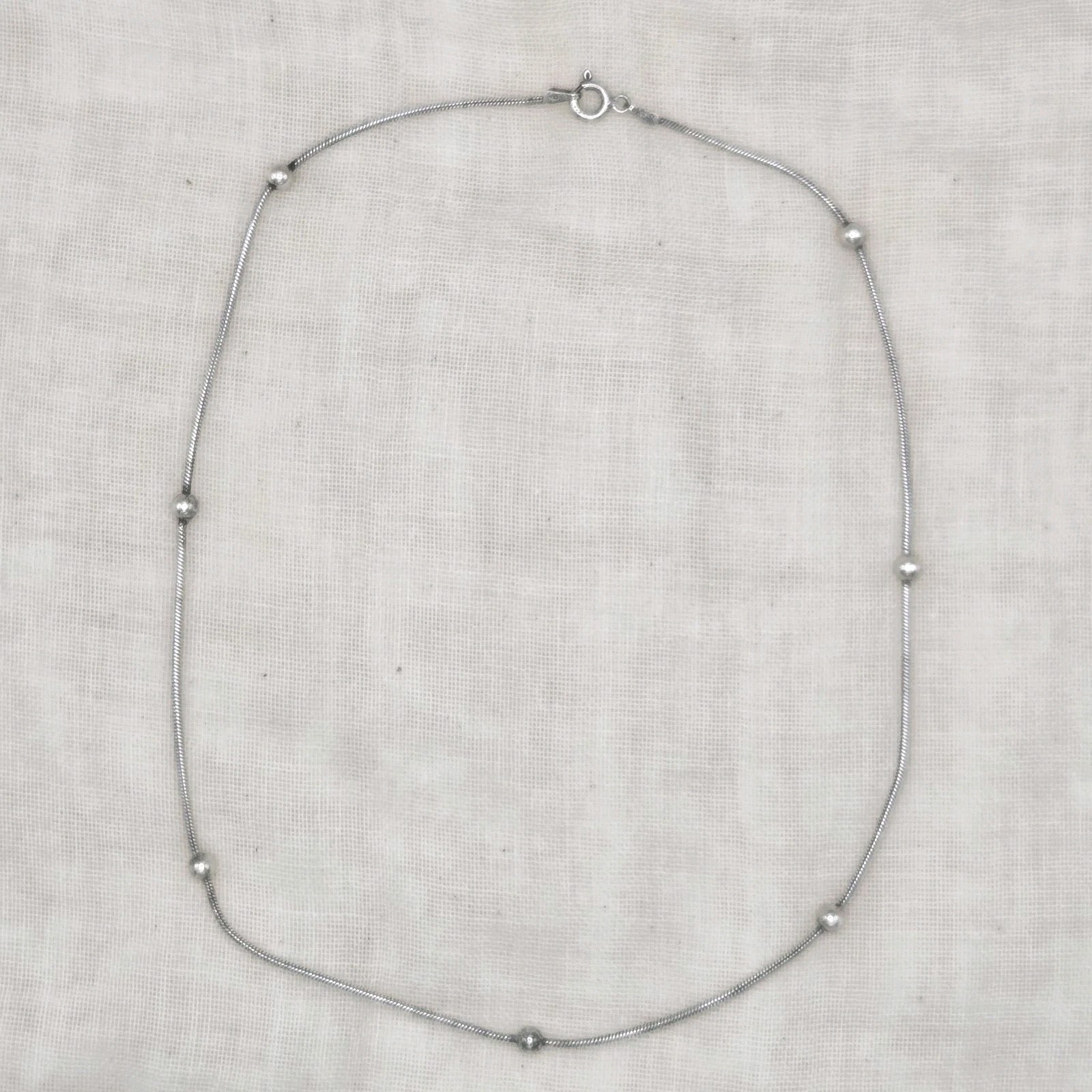 925 Sterling Silver 16” Beaded 7 Station Serpentine Necklace