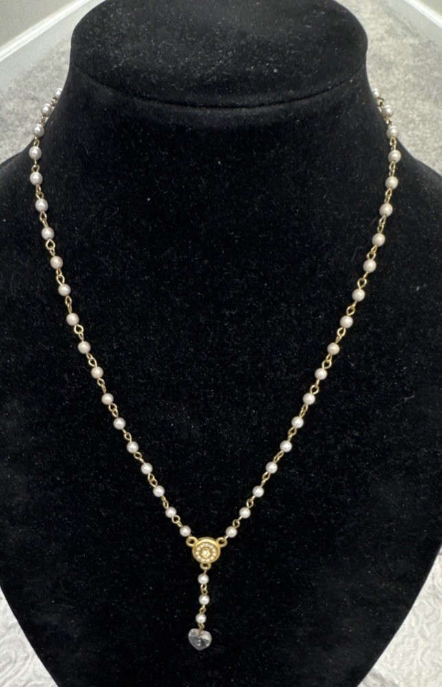 Vintage Gold Tone Dainty Faux Pearl Lariat Heart Pendant 21” Necklace