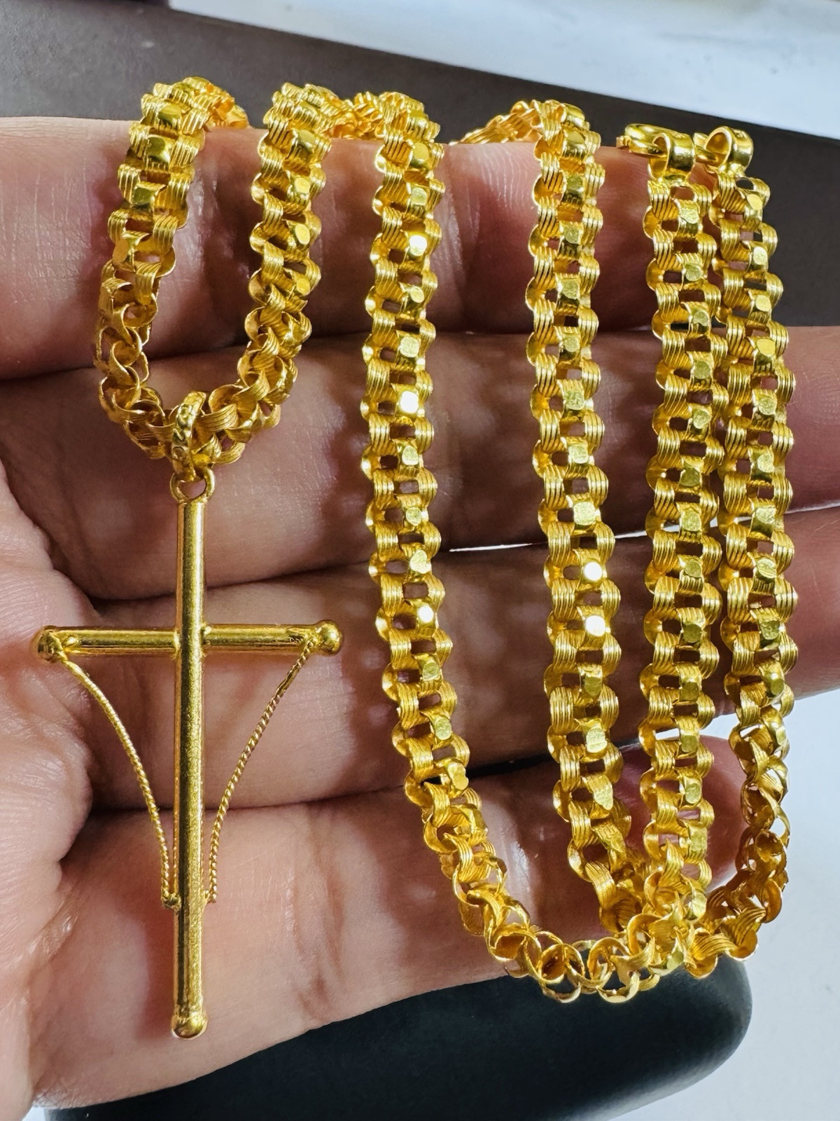 Solid Genuine 22K 916 Dubai Gold Rare Cross Necklace 17.5/18 Inch 6mm 21.72g