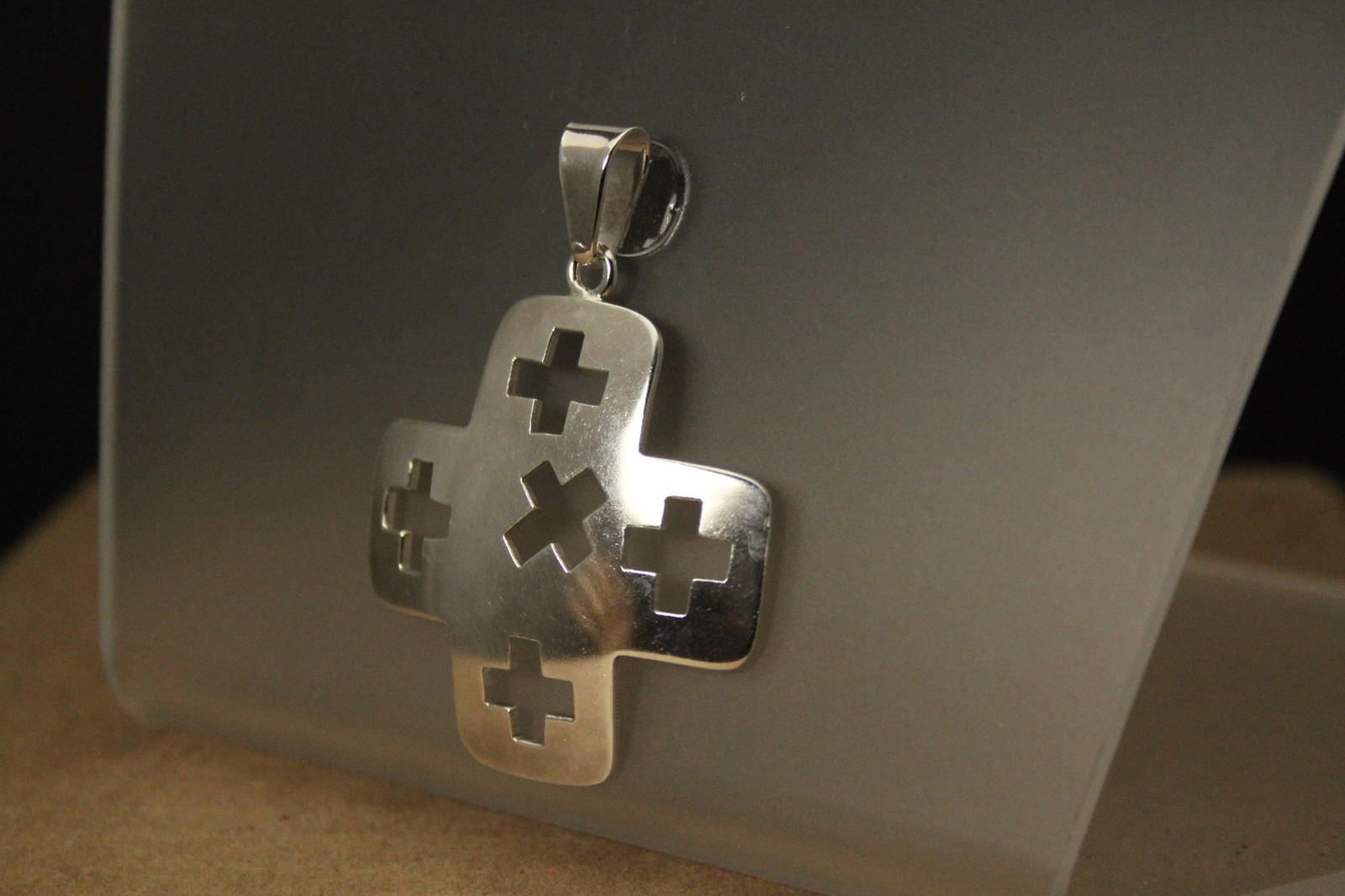 925 Sterling Silver Pierced Greek Cross Large Pendant 13.8 Grams (PEN10102)