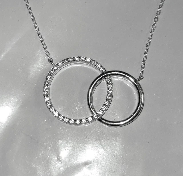 1Ct Round Lab Created Diamond interlocking Circle Pendant 14k White Gold Plated