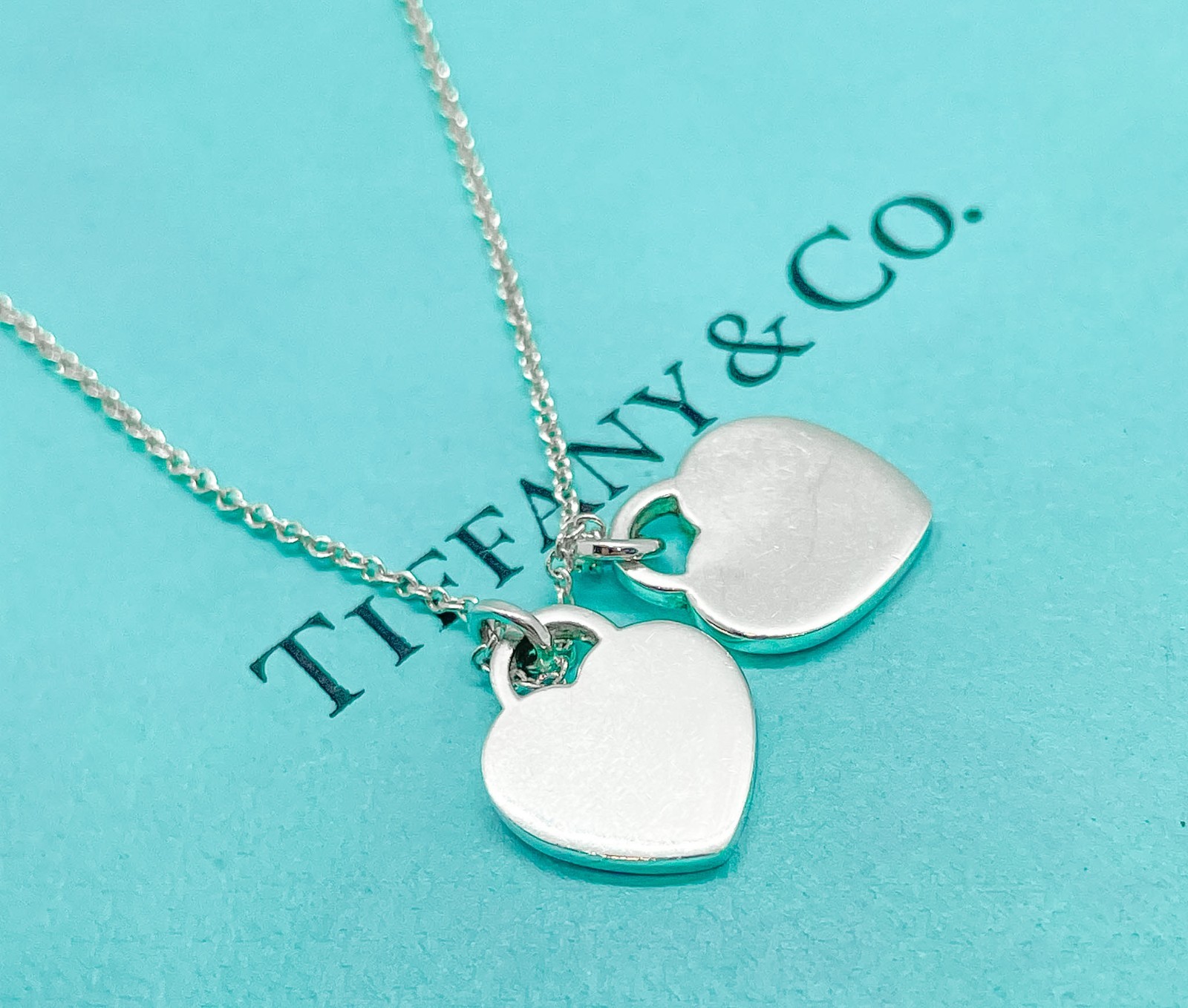 Tiffany & Co. Return to Tiffany Mini Blue Double Heart Pendant Necklace 16″