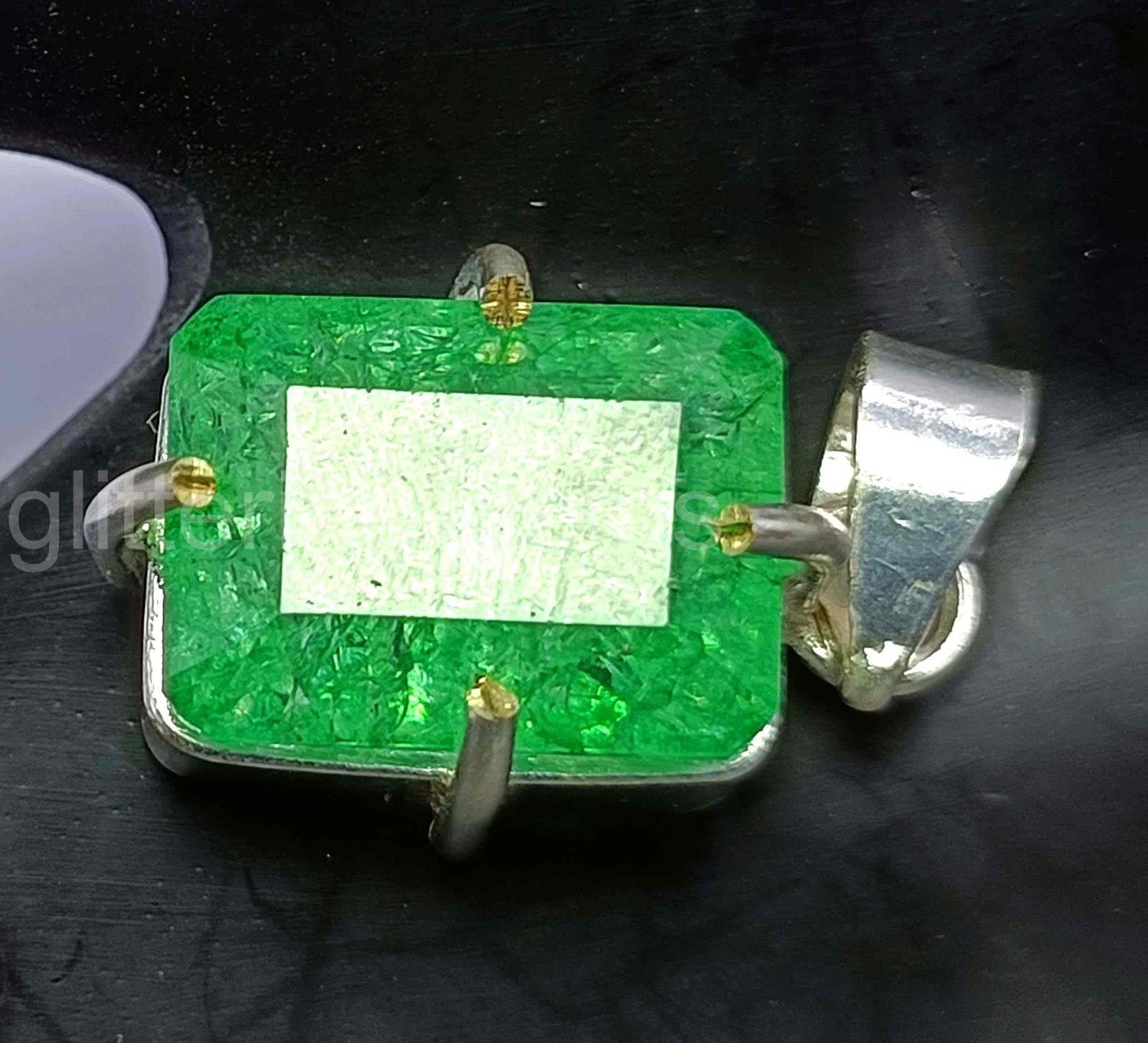IGL Certified Green Emerald 33 Carat Pendant in 925 Solid Silver Freen Chain D25