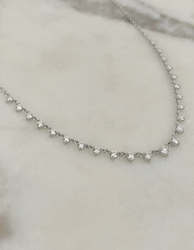 Round GH/SI Natural Diamond Women’s Beautiful Station Necklace In 14k White Gold
