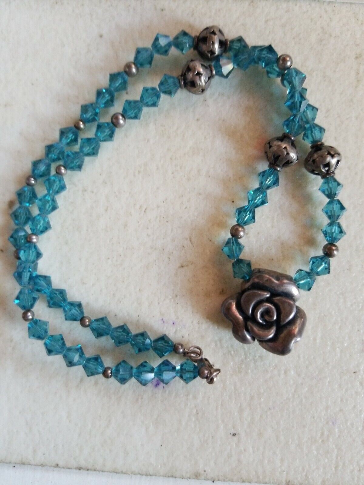 Vintage 925 Sterling Silver Flower Head With Plastic Bead Beaded Necklace