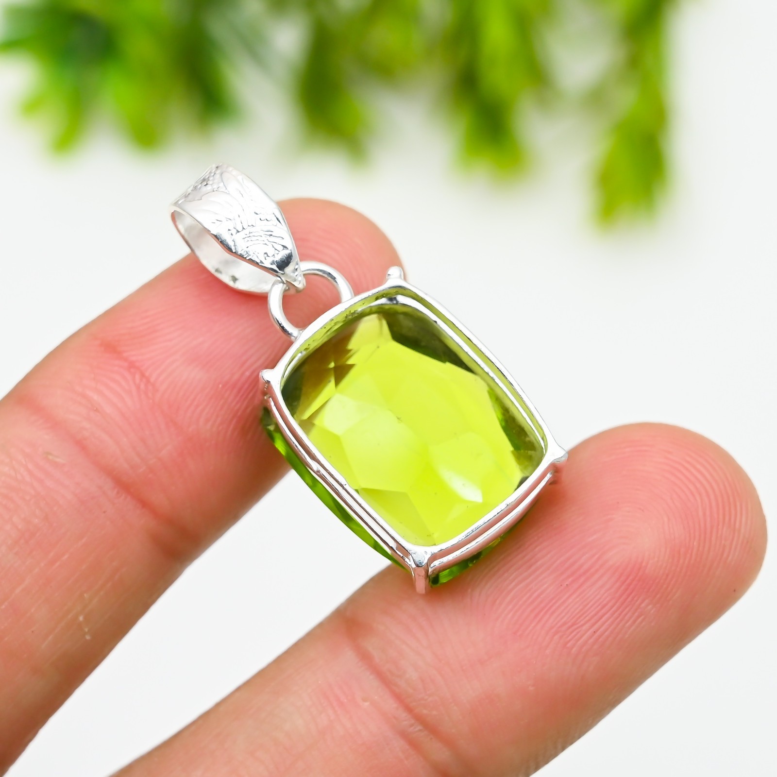 Green Peridot Gemstone 925 Sterling Silver Pendant Handmade Jewelry Gift For