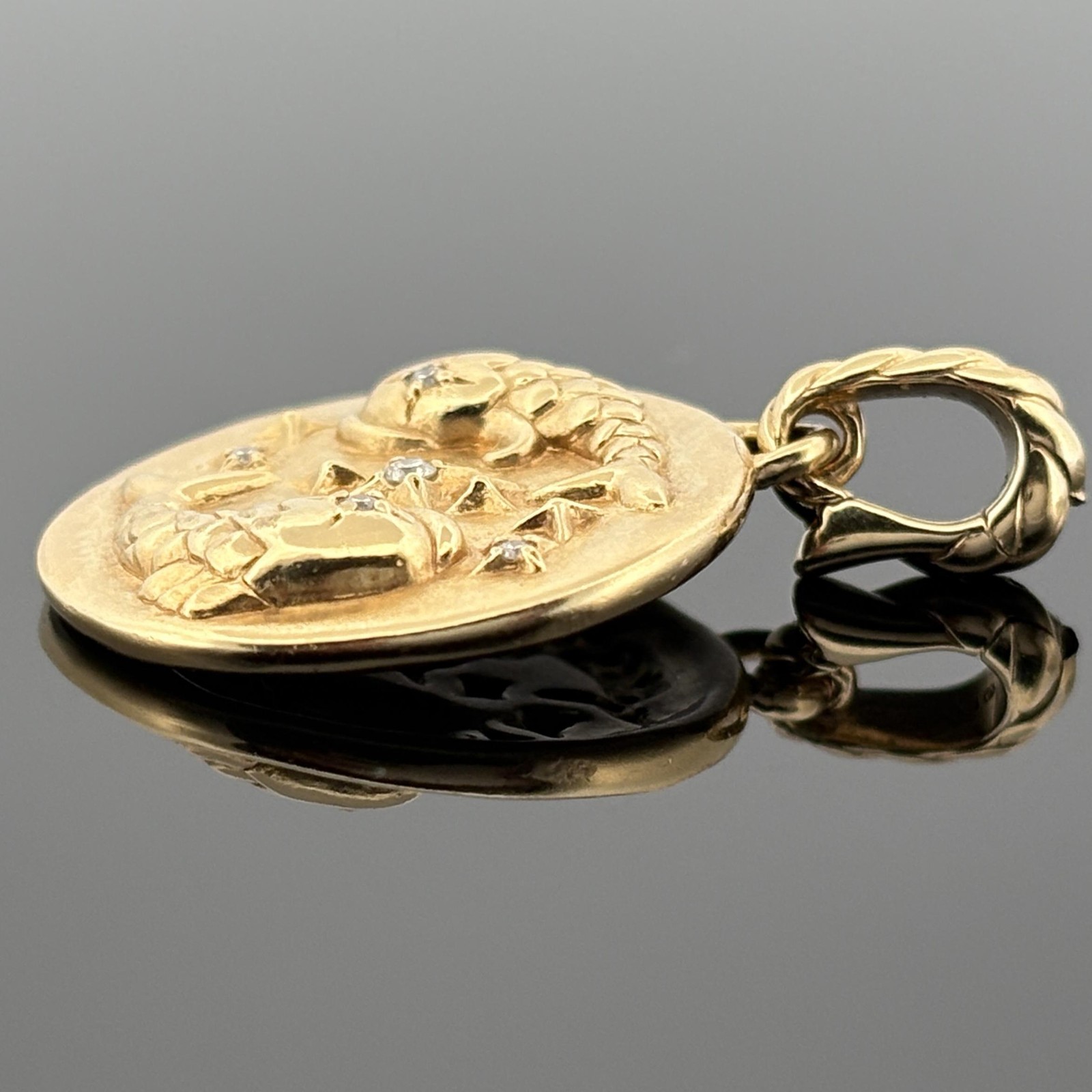 David Yurman Pisces Amulet Pendant 18K Yellow Gold with Diamonds, 19mm