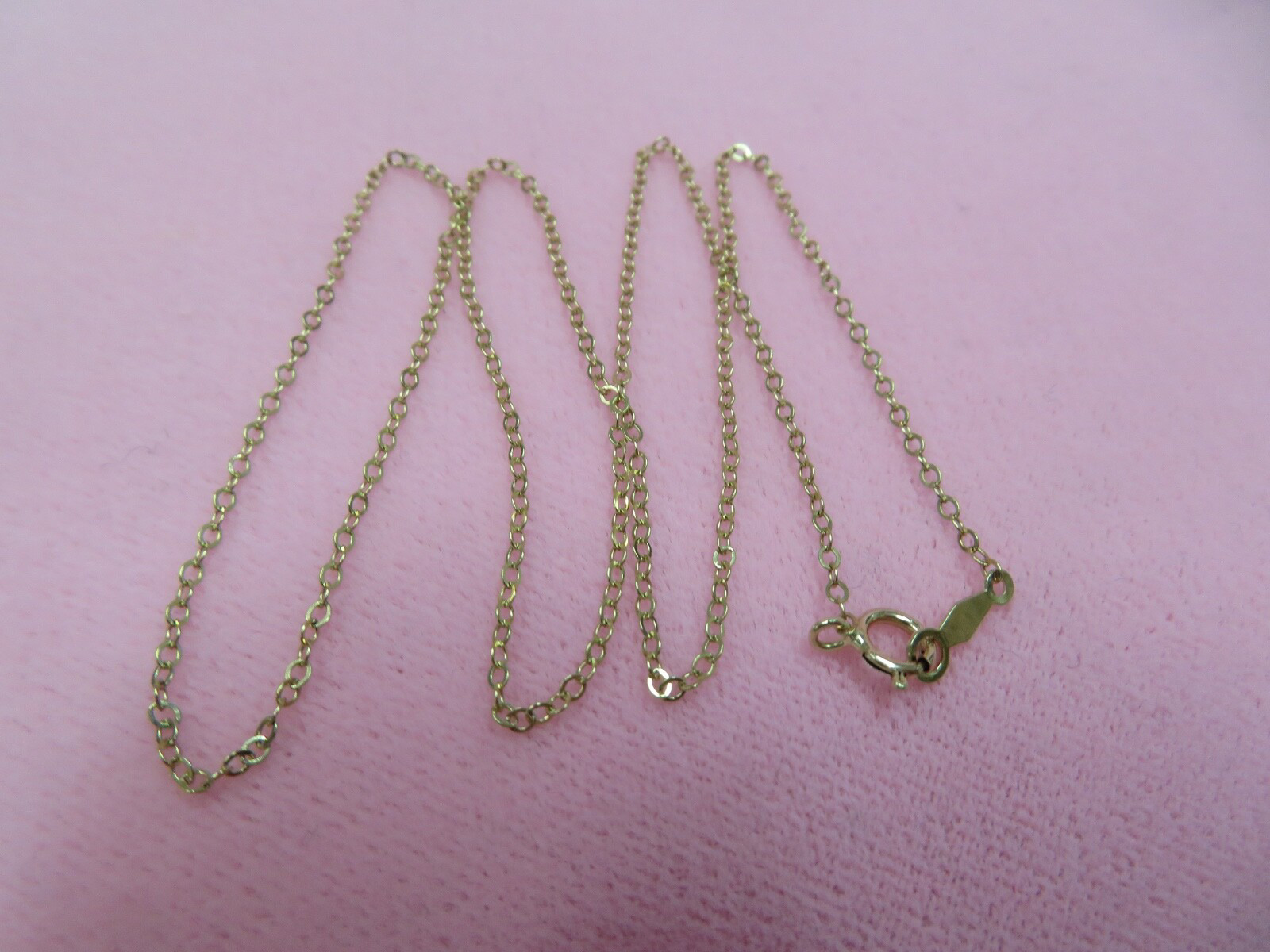 16.25″ 14K Yellow Gold 1.4mm Cable Chain Necklace .94 Grams