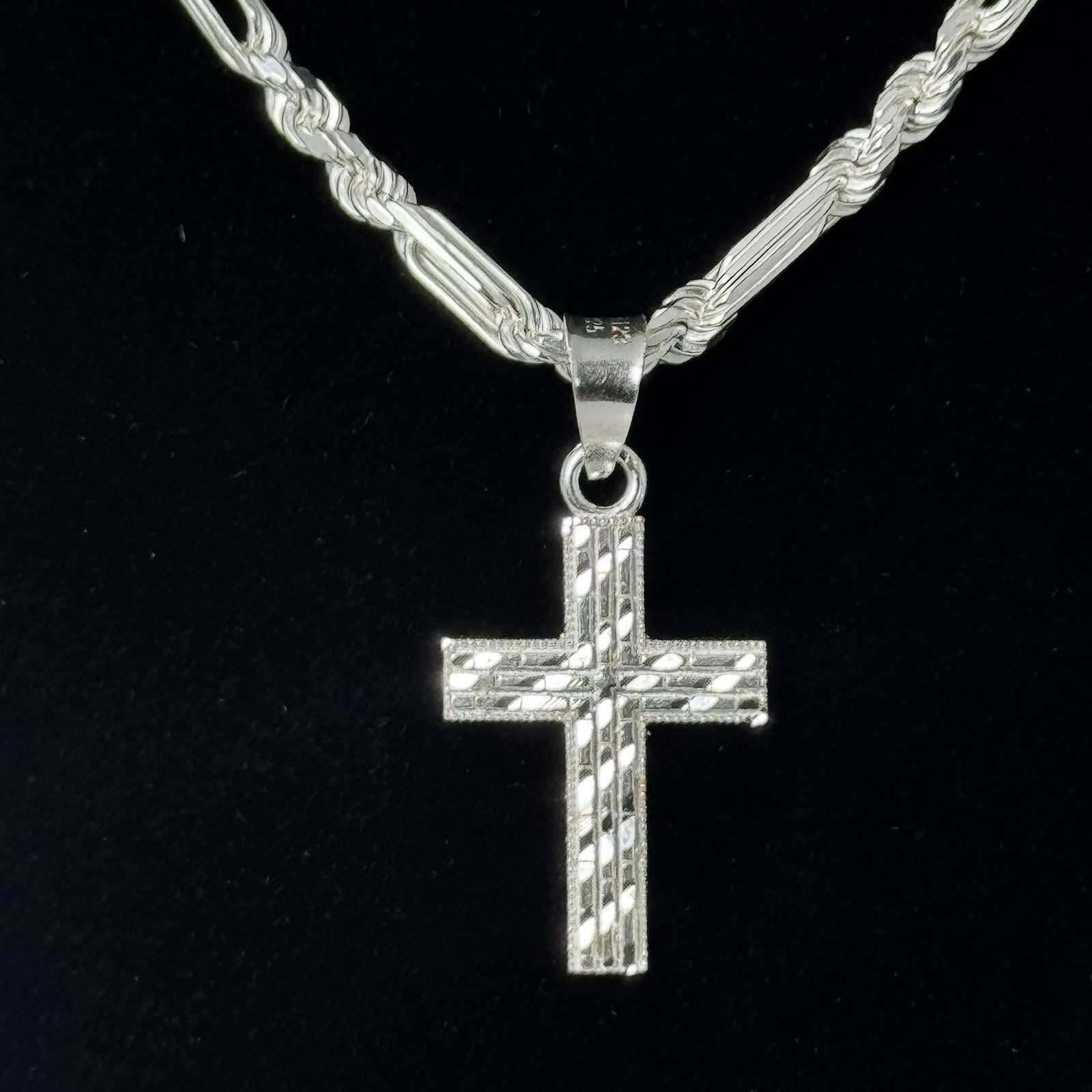 925 silver Milanese-style chain with a cross pendant