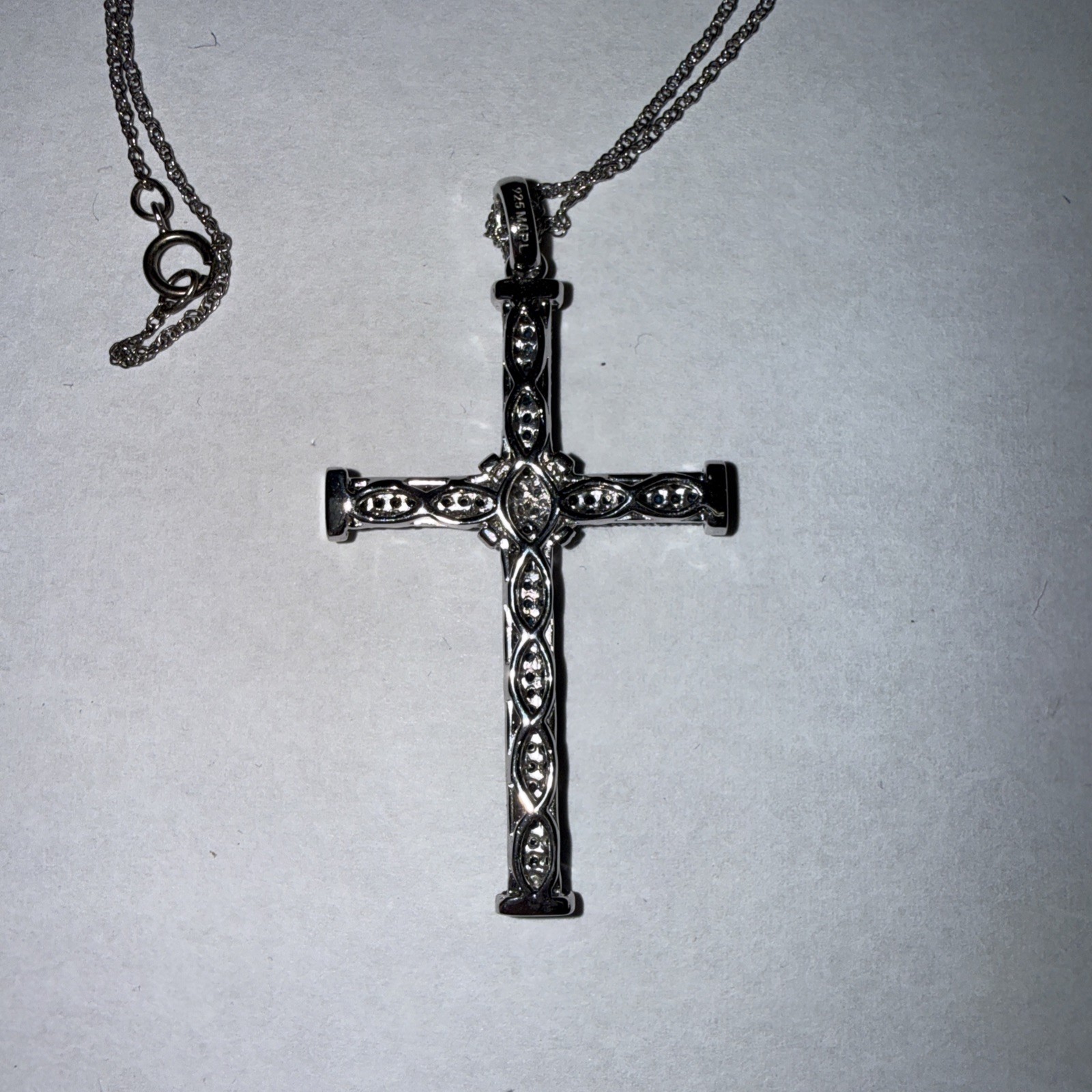 925 Sterling Silver Black & White Diamond Cross Pendant w 925 Chain