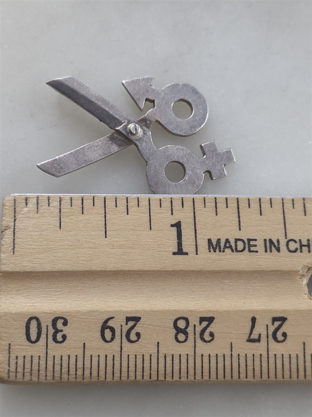 Vintage Solid Sterling Silver Male Female Scissors Transition Pendant 3 Grams