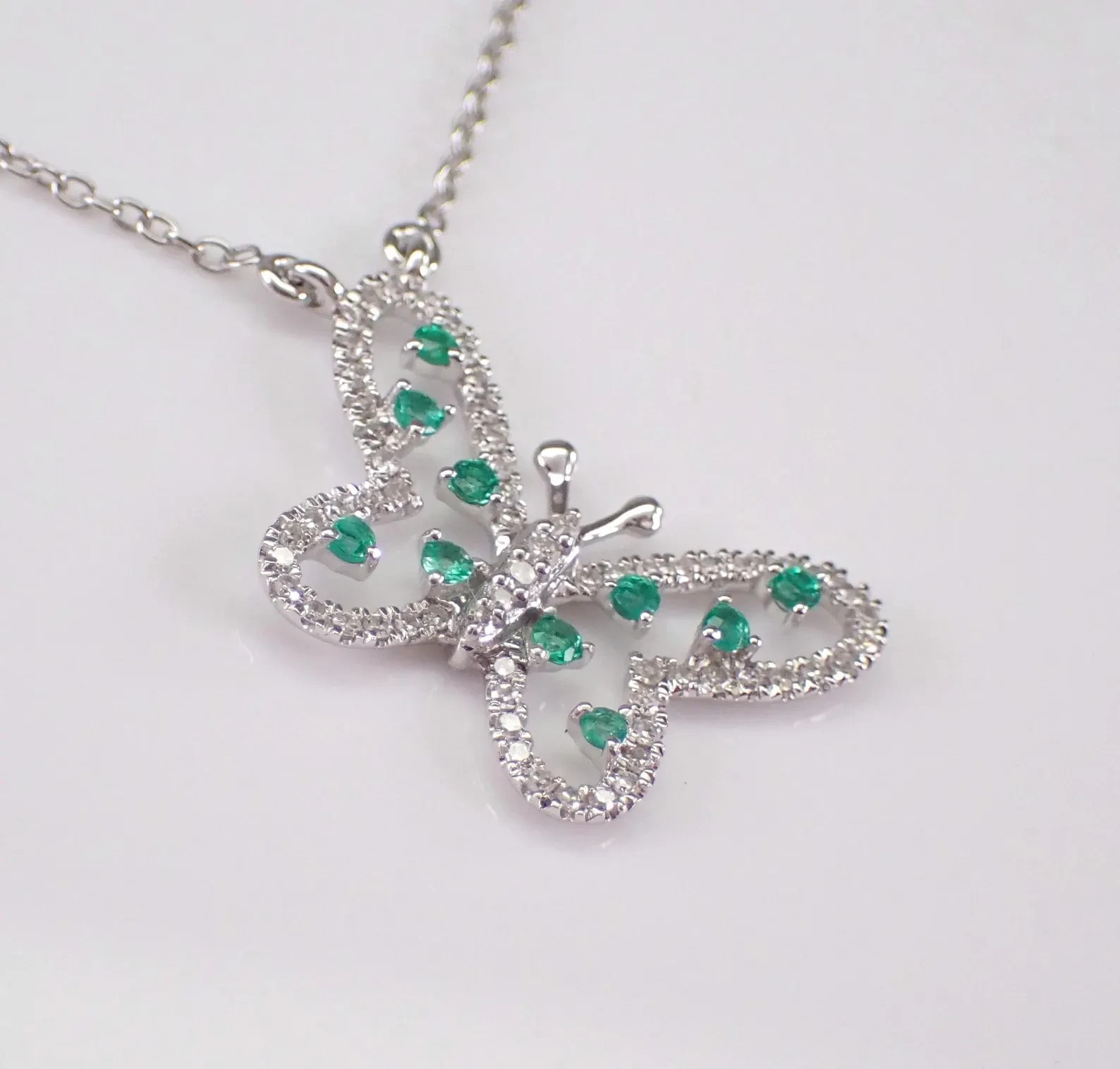 1.40 Ct Round Emerald Moissanite Butterfly Shape Necklace 14K White Gold Plated