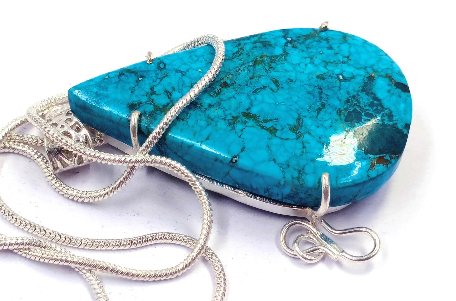 121 Ct Natural Blue Turquoise Pear Shape 925 Silver Pendant Free Chain 6AGJ