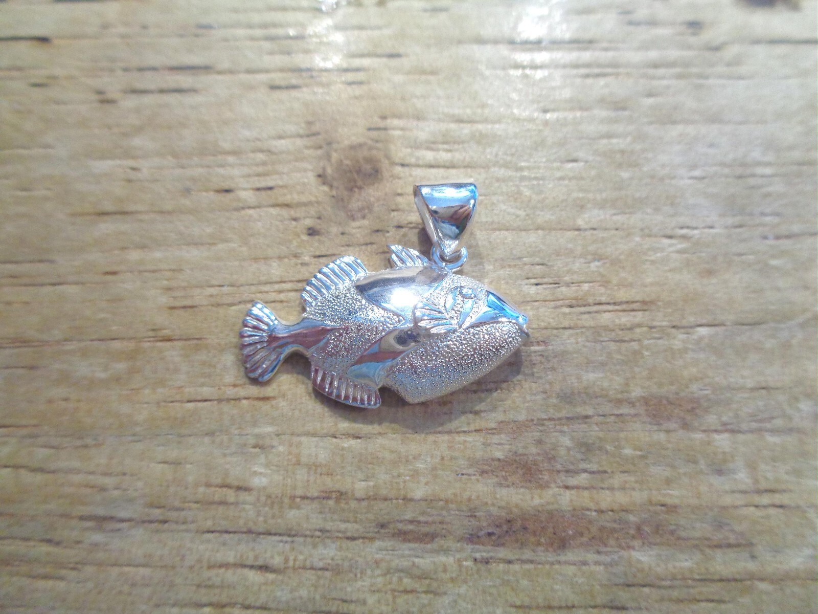 26MM SOLID 925 STER SILVER HAWAIIAN HUMUHUMUNUKUNUKUAPUAA TRIGGER FISH PENDANT