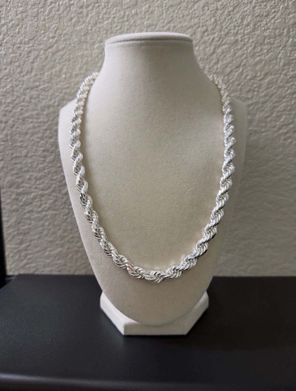 22 inch 7mm – 925 Sterling Silver Rope Chain