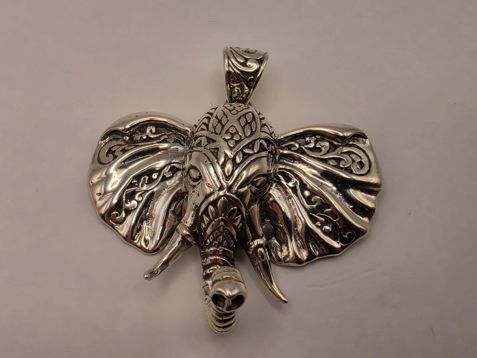 Sterling Silver Elephant Head Pendant Ornate Bali Scrollwork 1.5 Inch 9.9 Grams