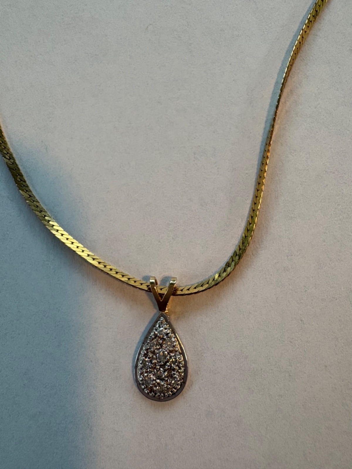 14K GOLD CHAIN NECKLACE, FLAT HERRINGBONE, 16″, PENDANT with SMALL DIAMONDS