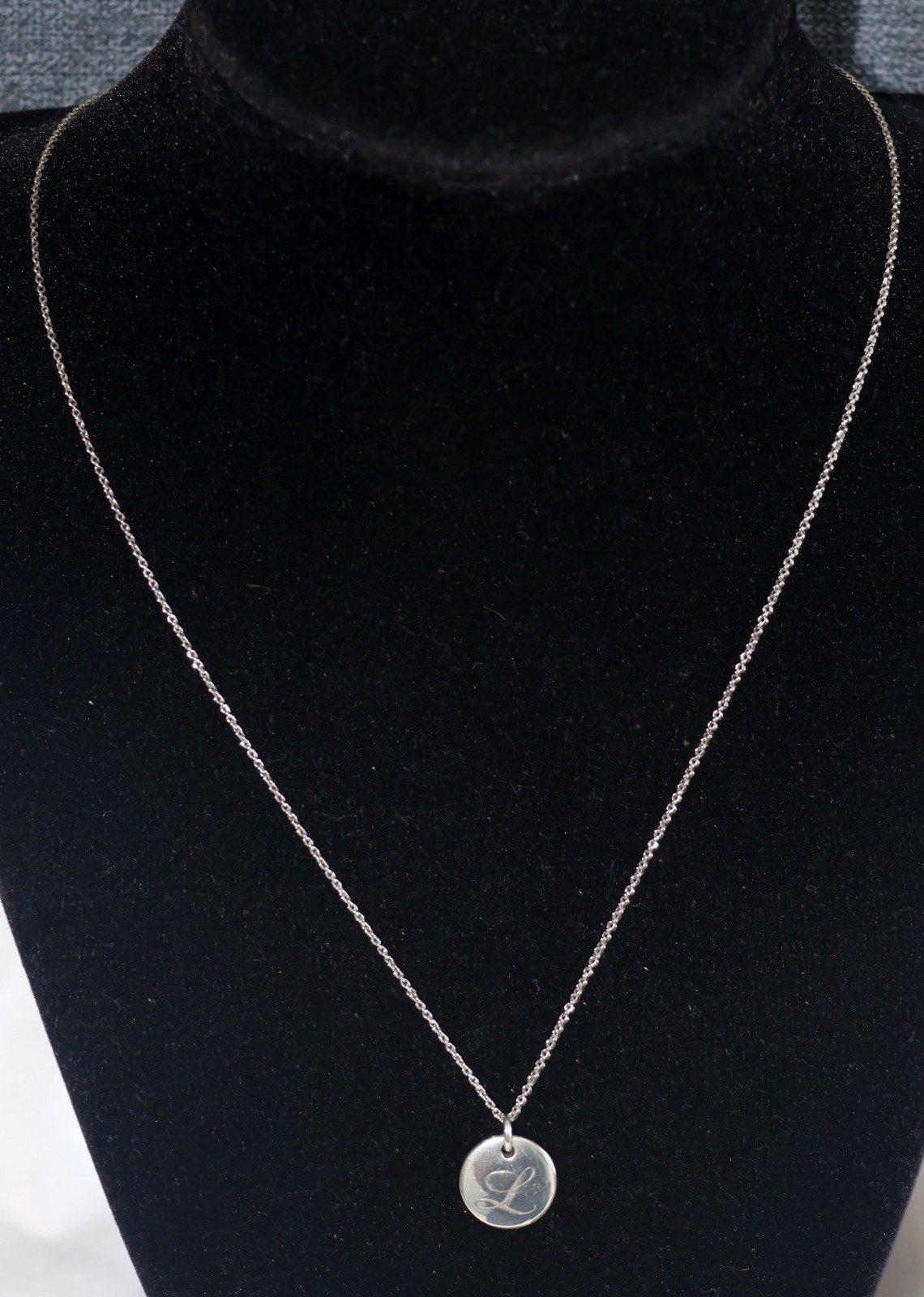 Tiffany & Co Notes Alphabet Initial L Disc Pendant Necklace 16″ Sterling Silver