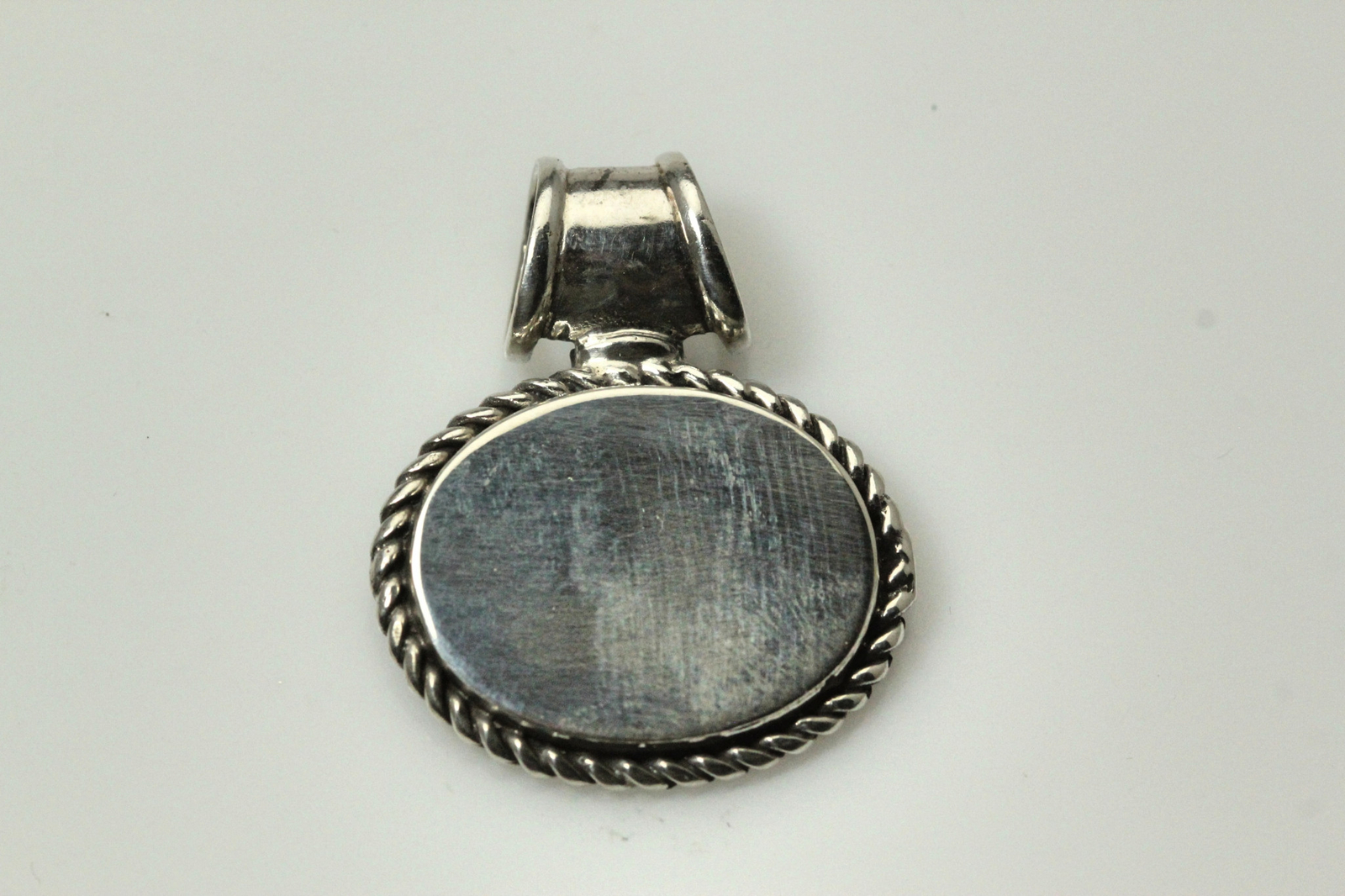 925 Sterling Silver Oval Engravable 8.1 Grams (PEN8083)
