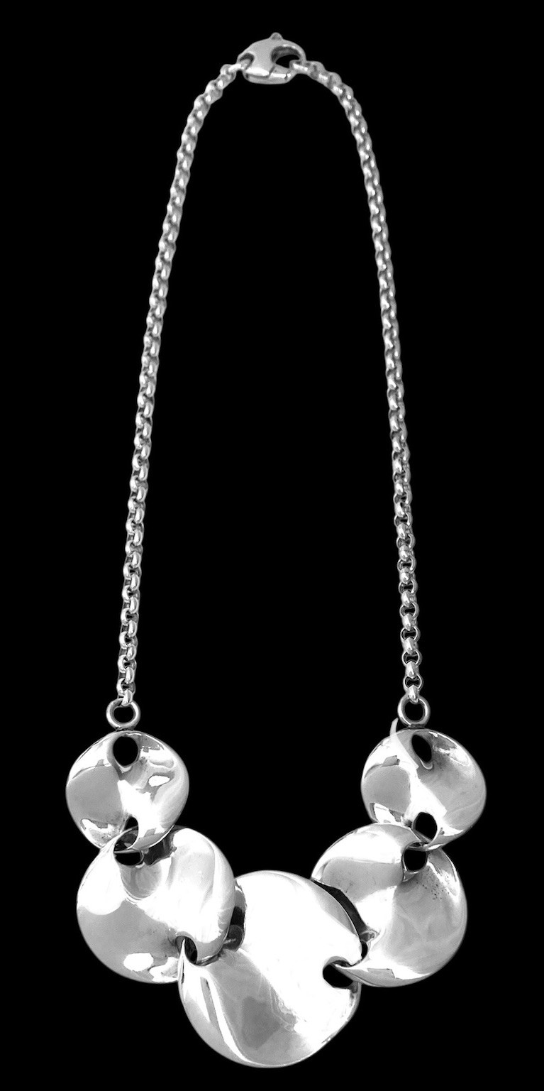 ZINA of BEVERLY HILLS Sterling Silver GRADUATED MOBIUS DISCS Rolo Chain Necklace