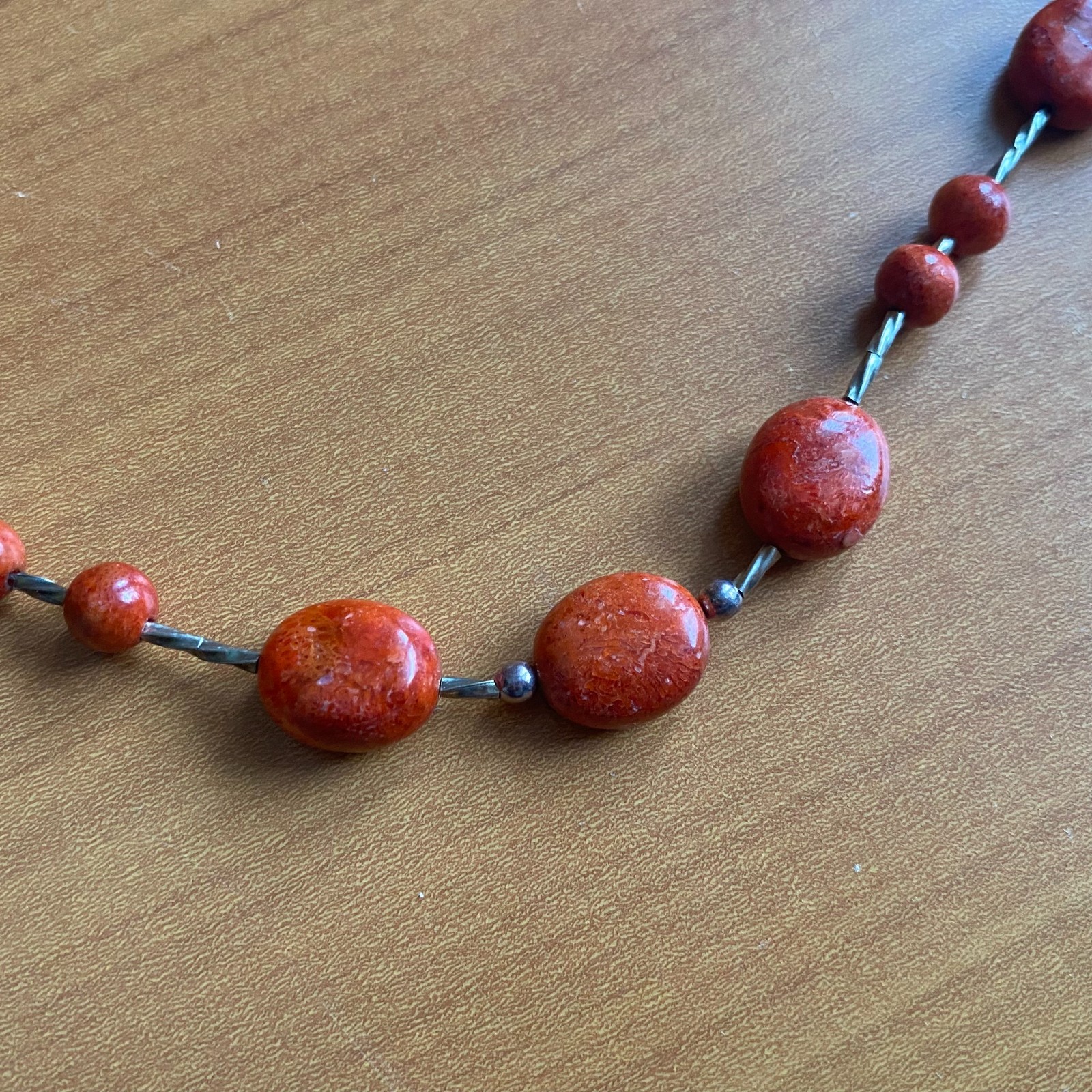 Choker necklace. 925 sterling silver. Plastic inserts with a natural stone imita