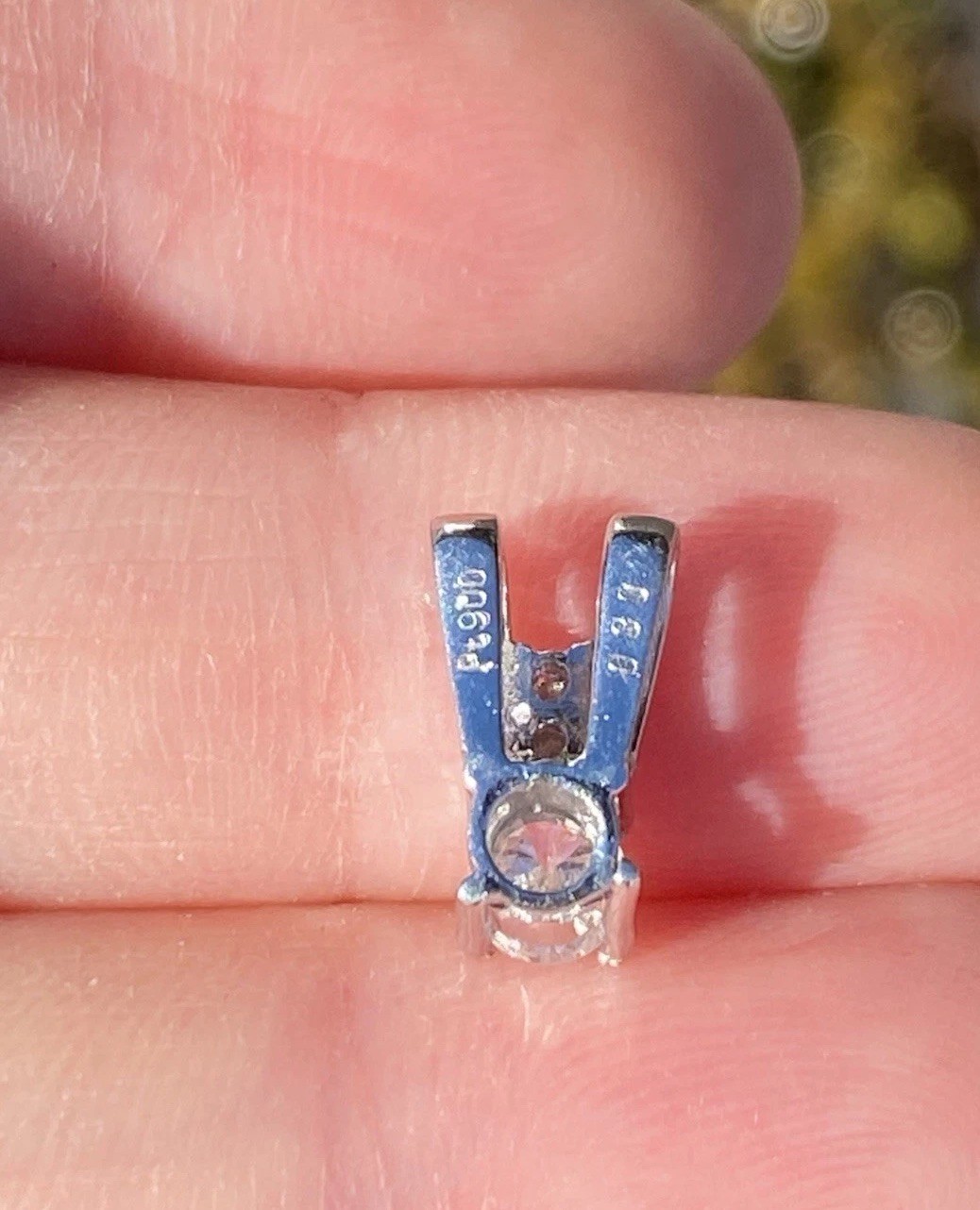 Solid Platinum 0.30CTW 100% Natural Round Diamond Pendant