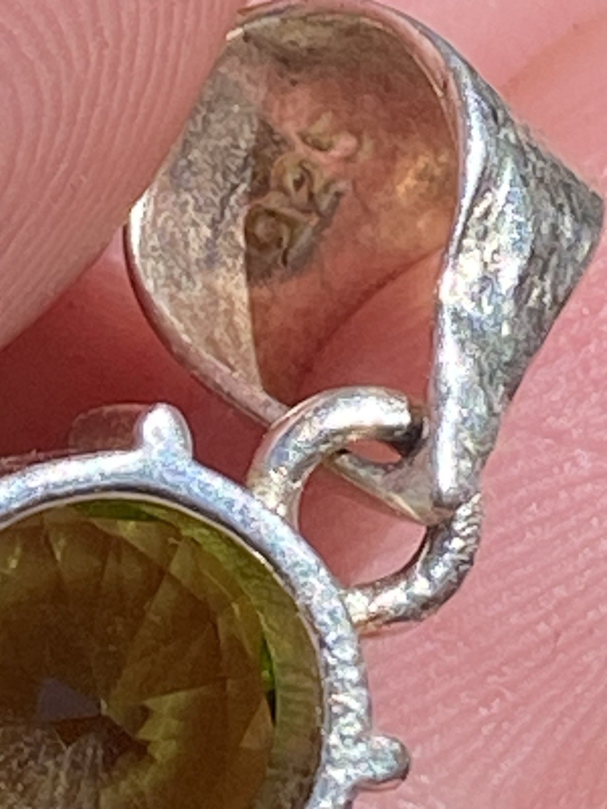 925 Sterling Silver Amethyst Peridot Blue Topaz 3-Stone Oval Bezel Pendant