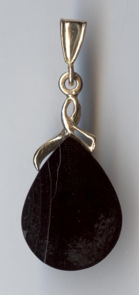 14K 1.12 Gram Solid Yellow Gold 17mm Pear Black Plastic Resin Pendant -qm