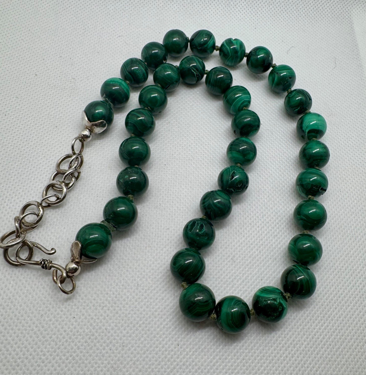 925 Sterling Silver 10mm Malachite Bead 18″-21″ Necklace Shepherd’s Hook
