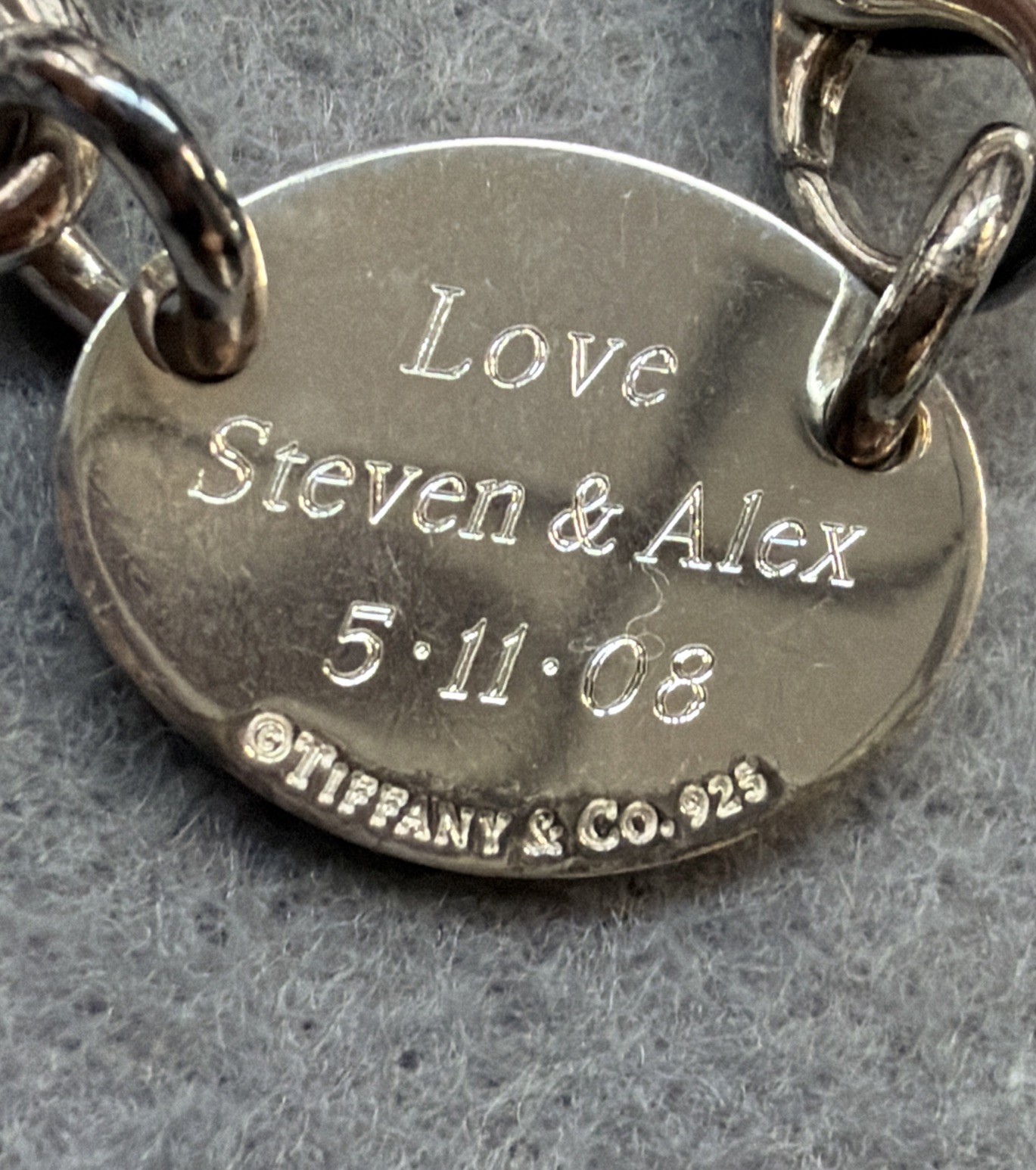 15.5” Please Return To Tiffany & Co Sterling Silver Oval Tag Choker Necklace