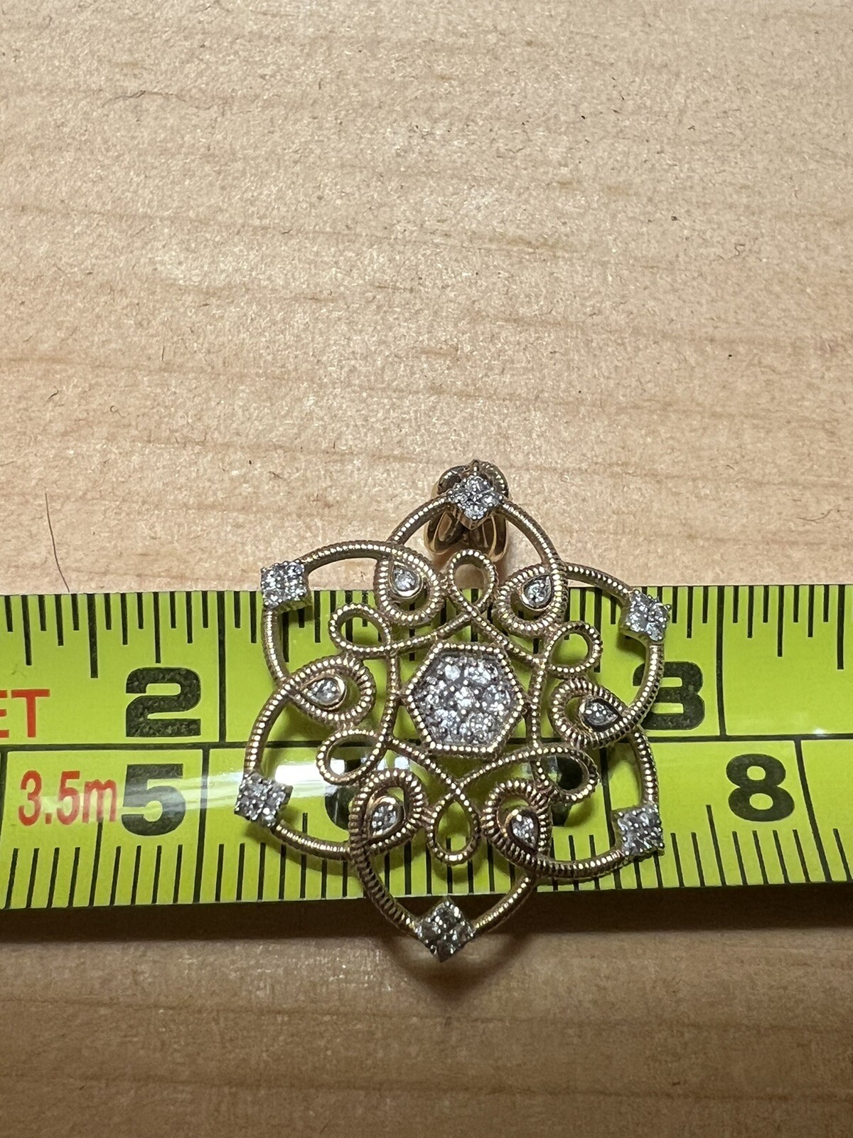 0.20Ct Natural Diamond Floral Filigree Round Scroll Pendant 10K Yellow Gold