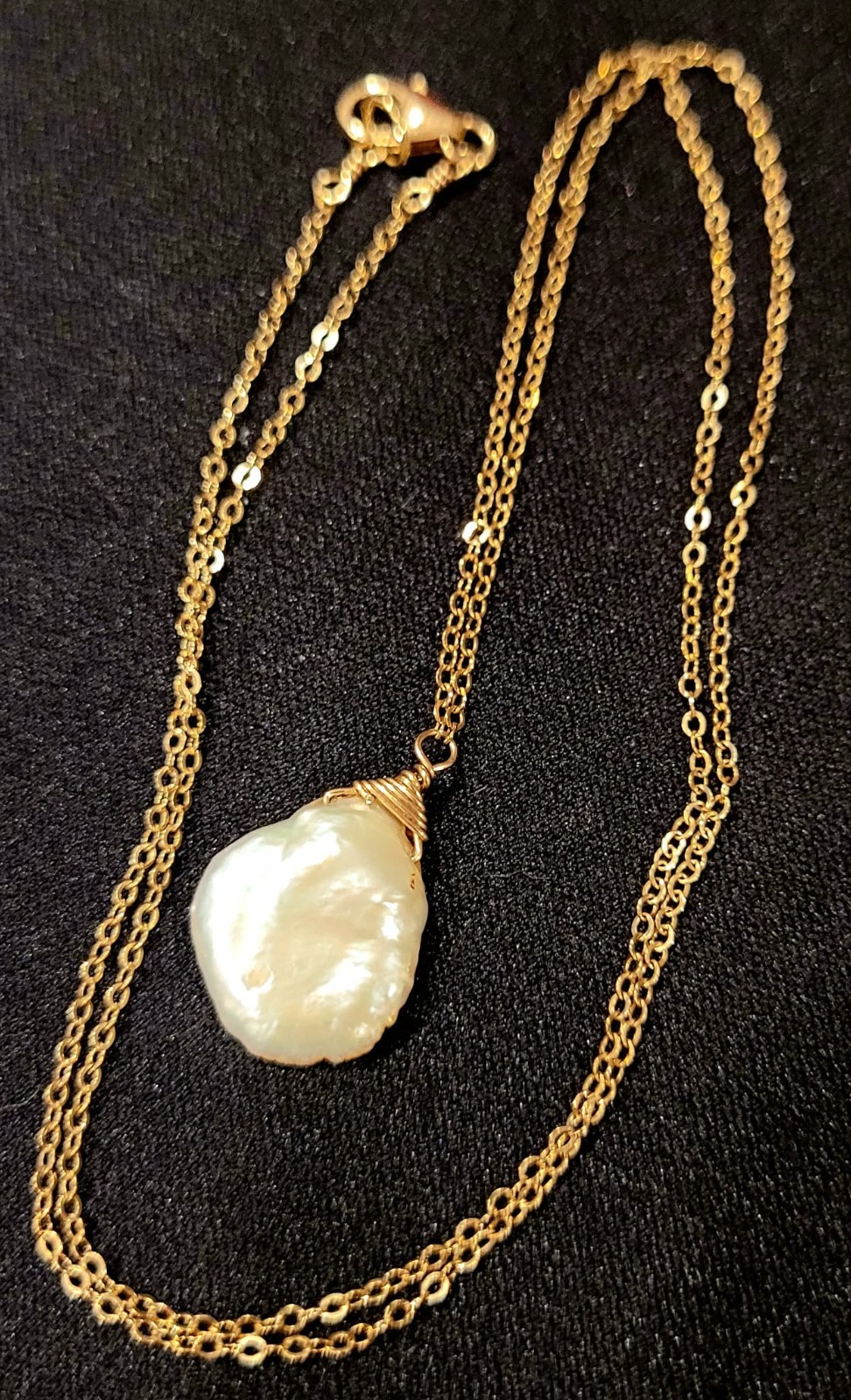 14K gold-filled 18.5″ necklace, mother of pearl pendant