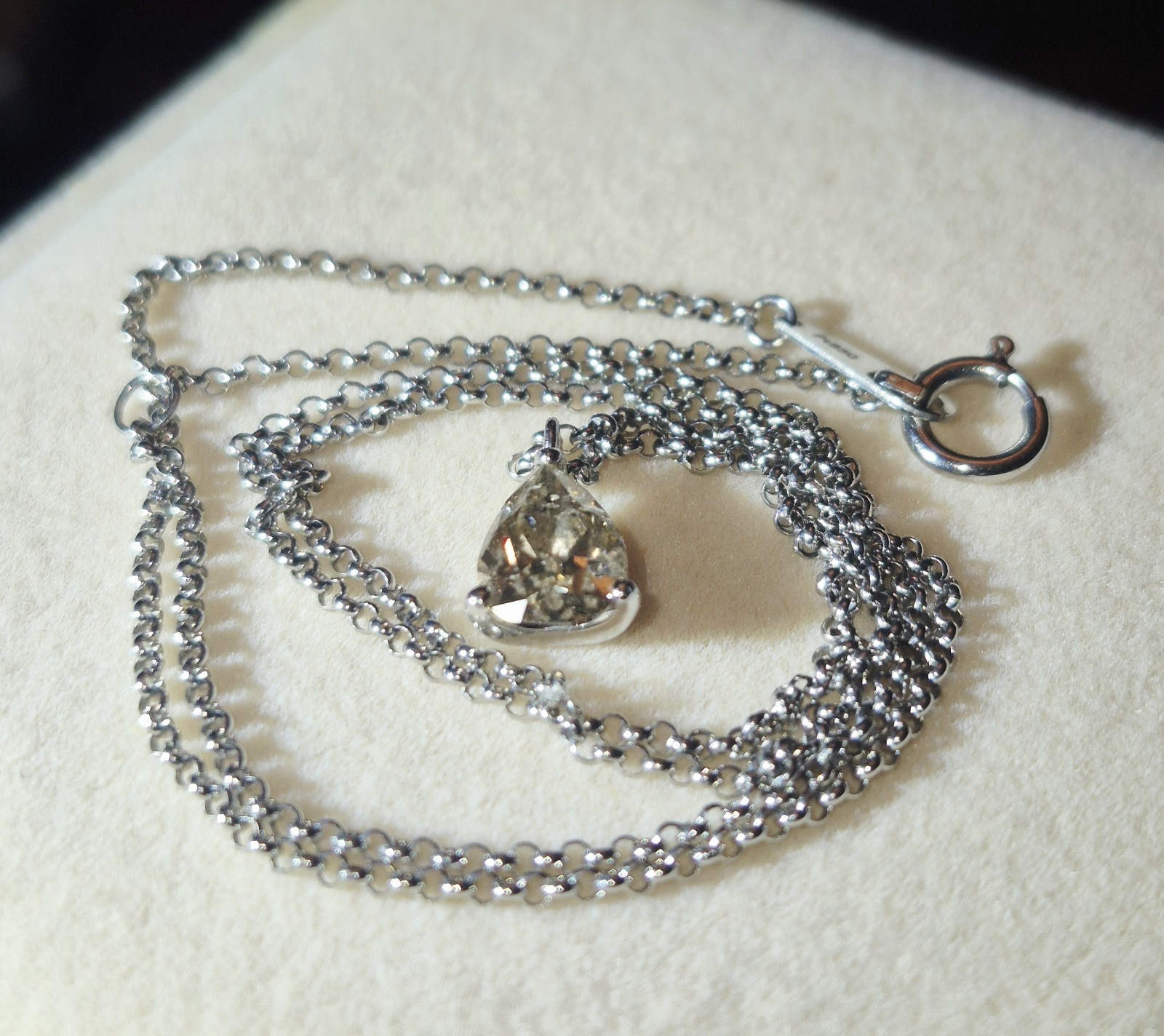 STUNNING! PLATINUM 900 NATURAL EARTH MINED 1ct GOLDEN DIAMOND SOLITAIRE NECKLACE