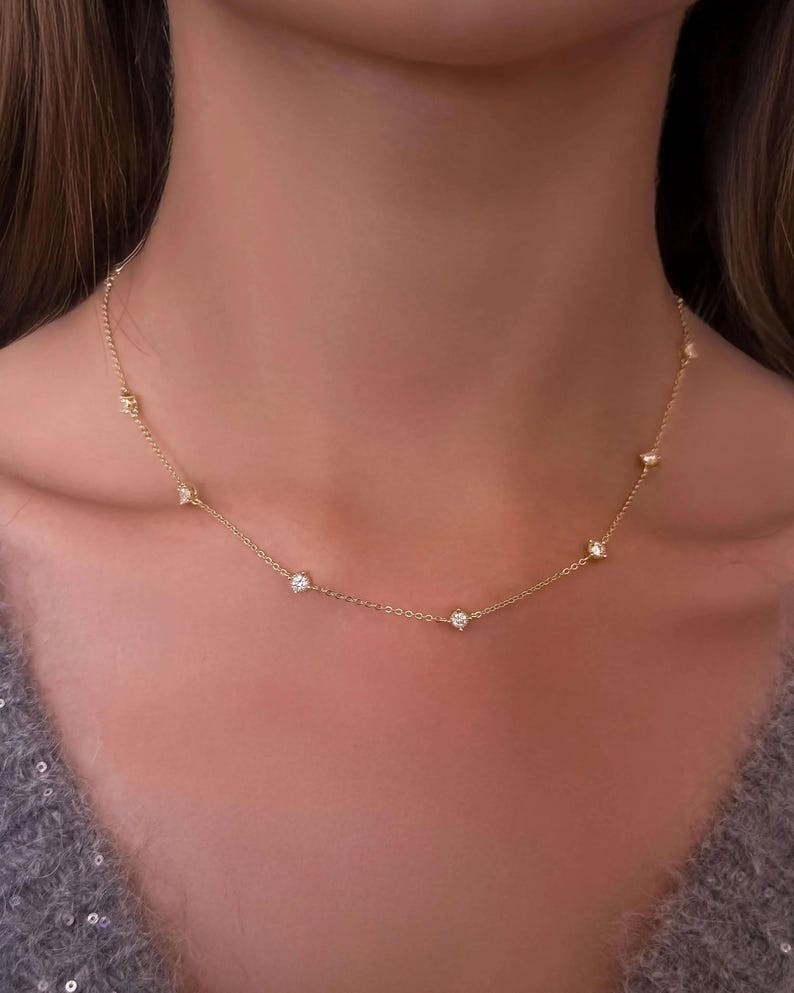Round Cut Natural Diamond Station Necklace 14K Yellow Gold For Your Loved Once