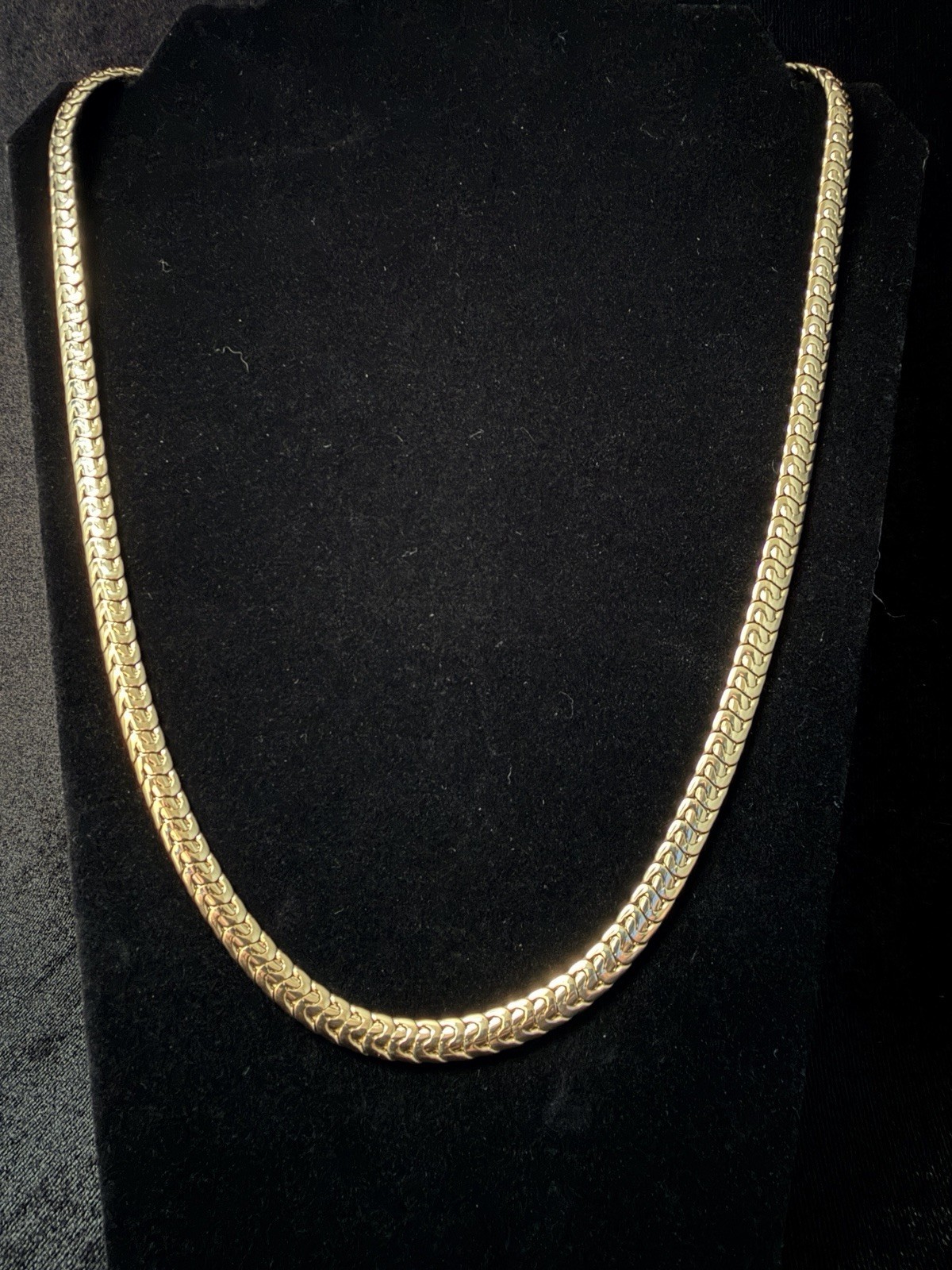 Snake Hybrid 24in 6MM 14K stamped Gold Filled Chain. Beautiful! Stand out..