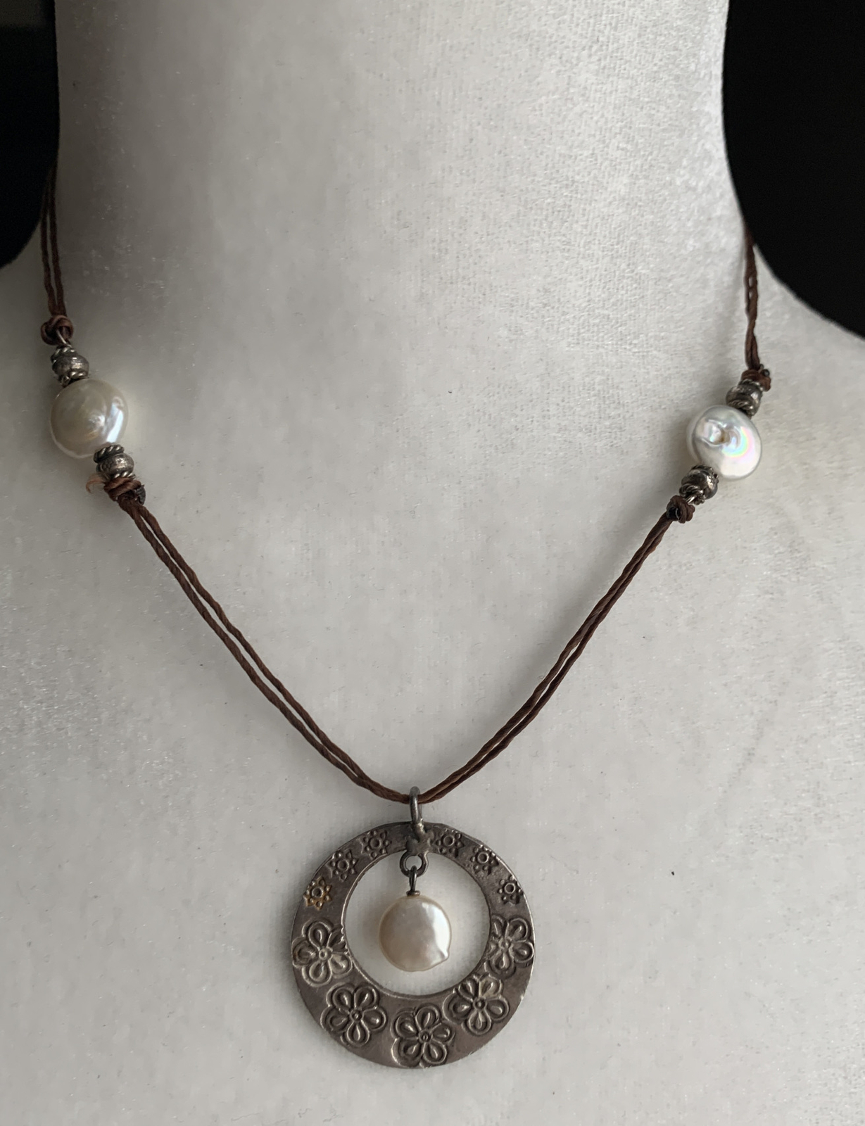 925 Silver Circle Pendant Pearls Leather Cord Necklace 16” Toggle Marked 925 CFJ